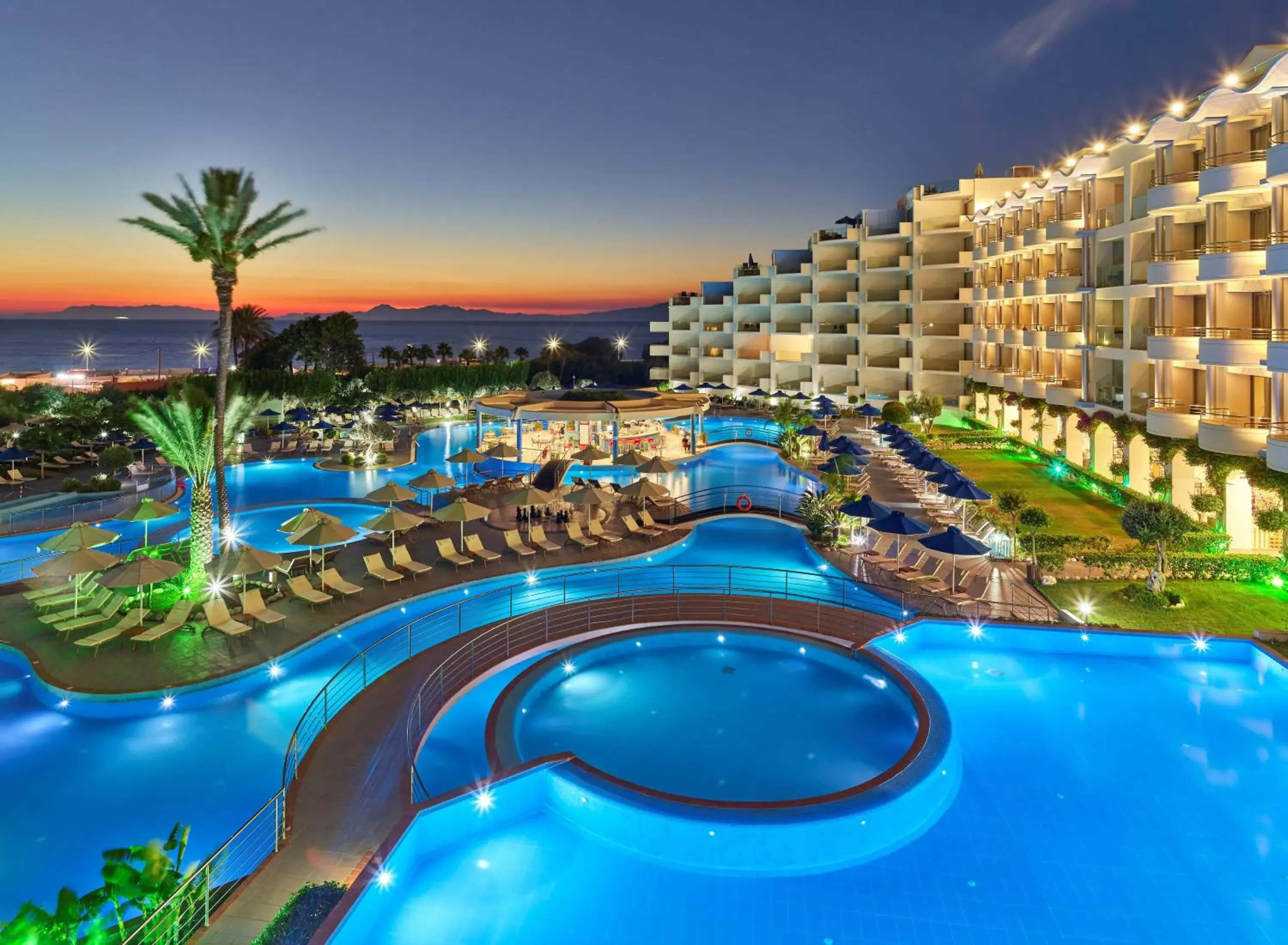 Property building in Atrium Platinum Resort & Spa Property building in Atrium Platinum Resort & Spa