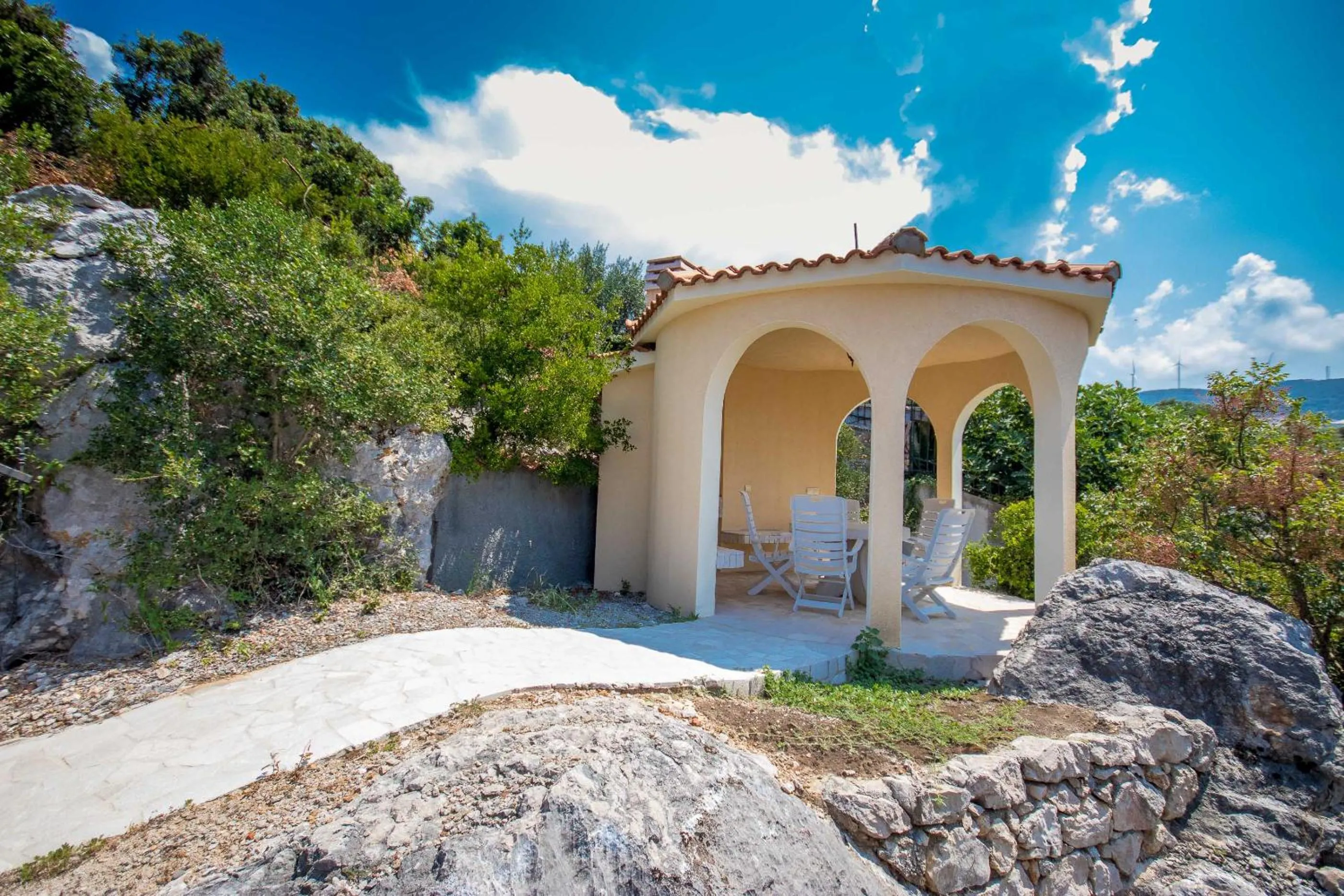 BBQ facilities in Luxury Villa Alena
