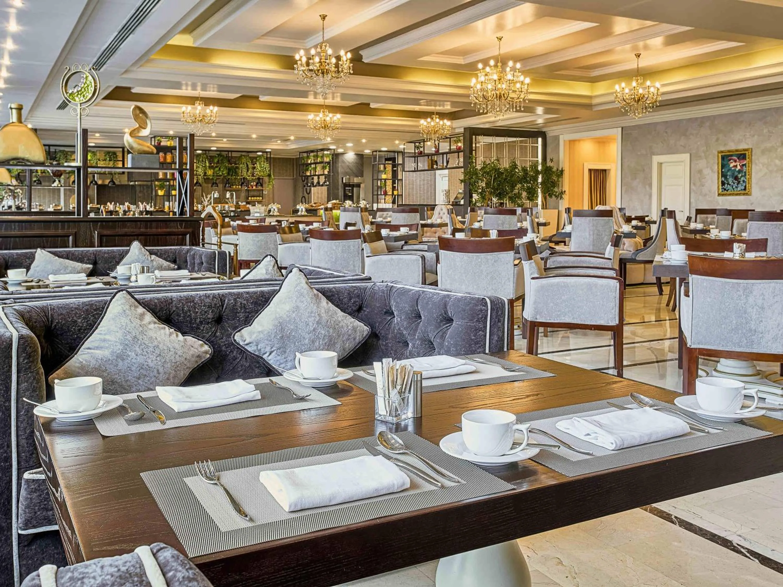 Restaurant/places to eat in Rixos President Hotel Astana