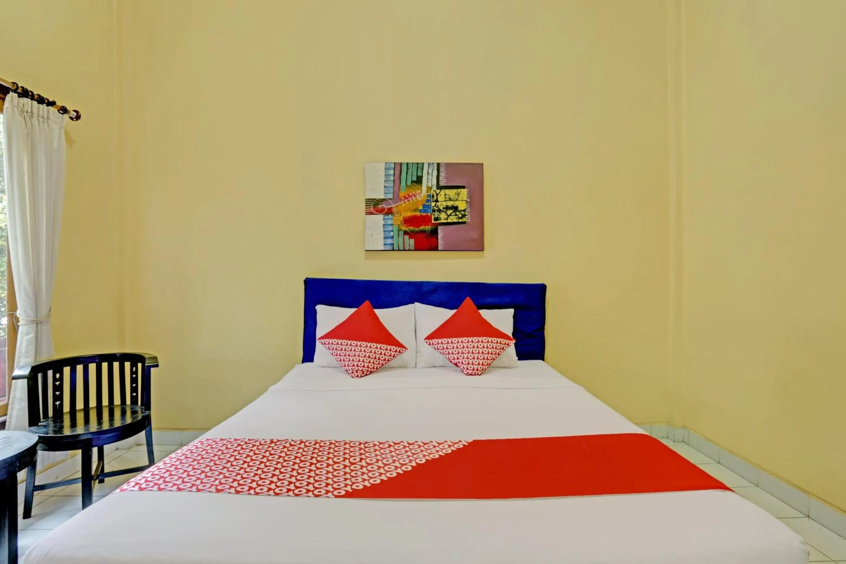 OYO 3096 Hotel Dewi Warsiki Near Gilimanuk Port