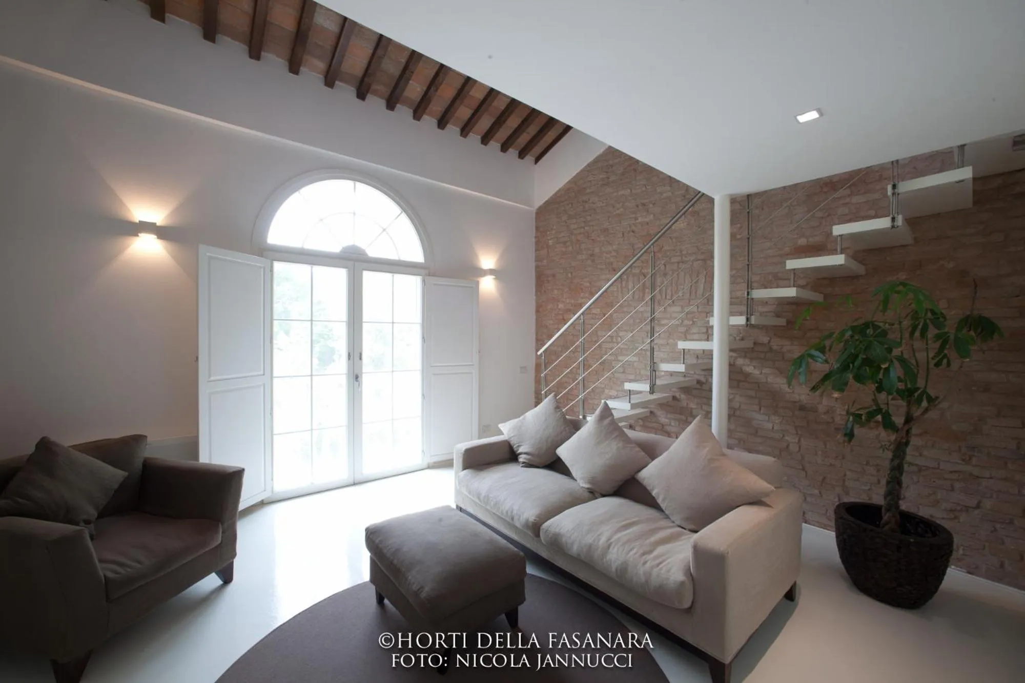 Photo of the whole room in Horti Della Fasanara