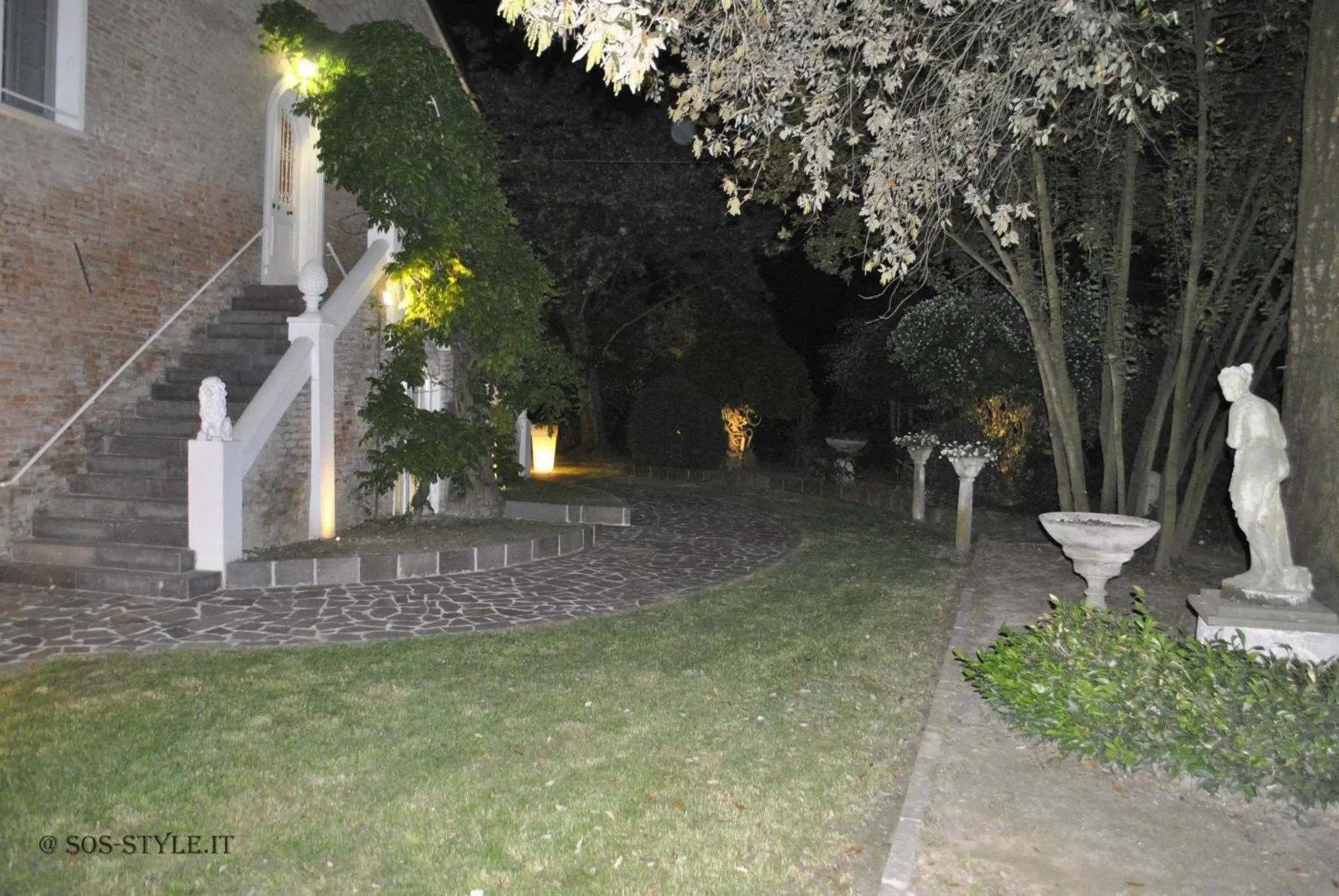 Facade/entrance in Horti Della Fasanara