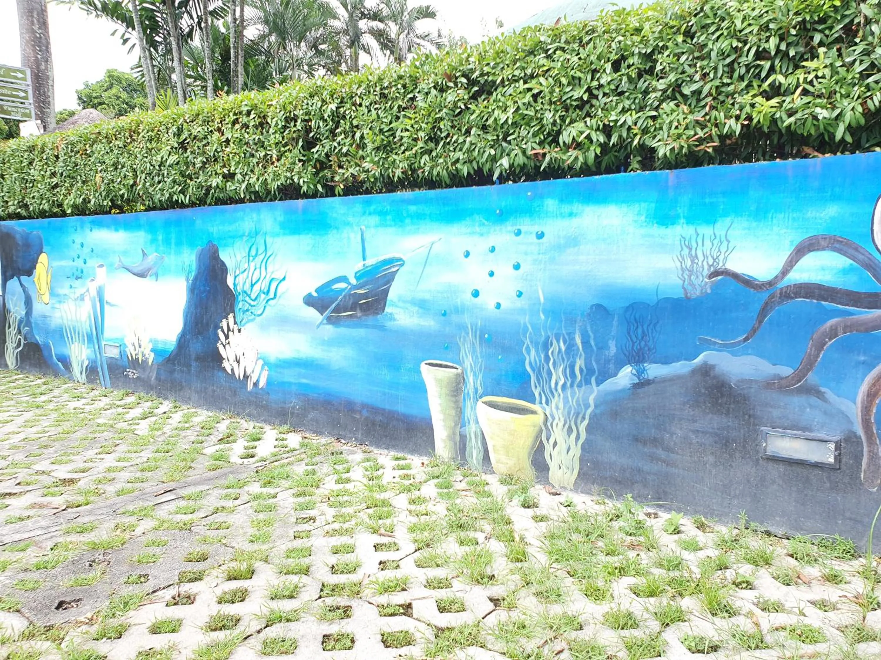 Pool view in Riverview Resort and Conference Center