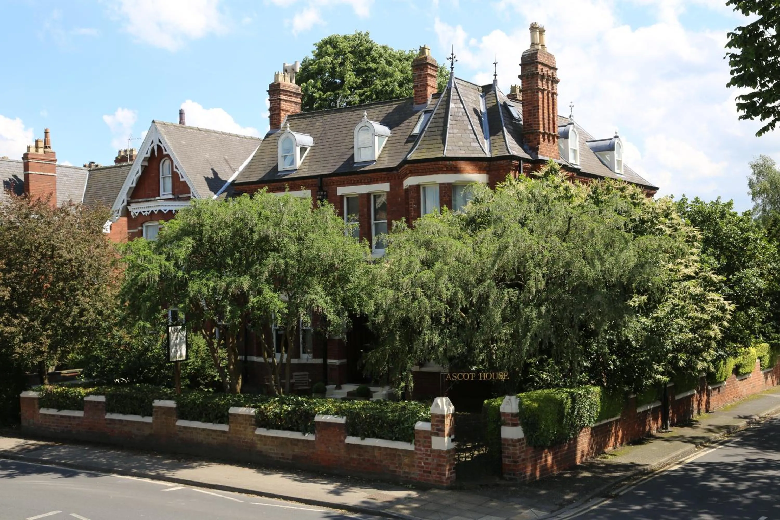 Facade/entrance in Ascot House