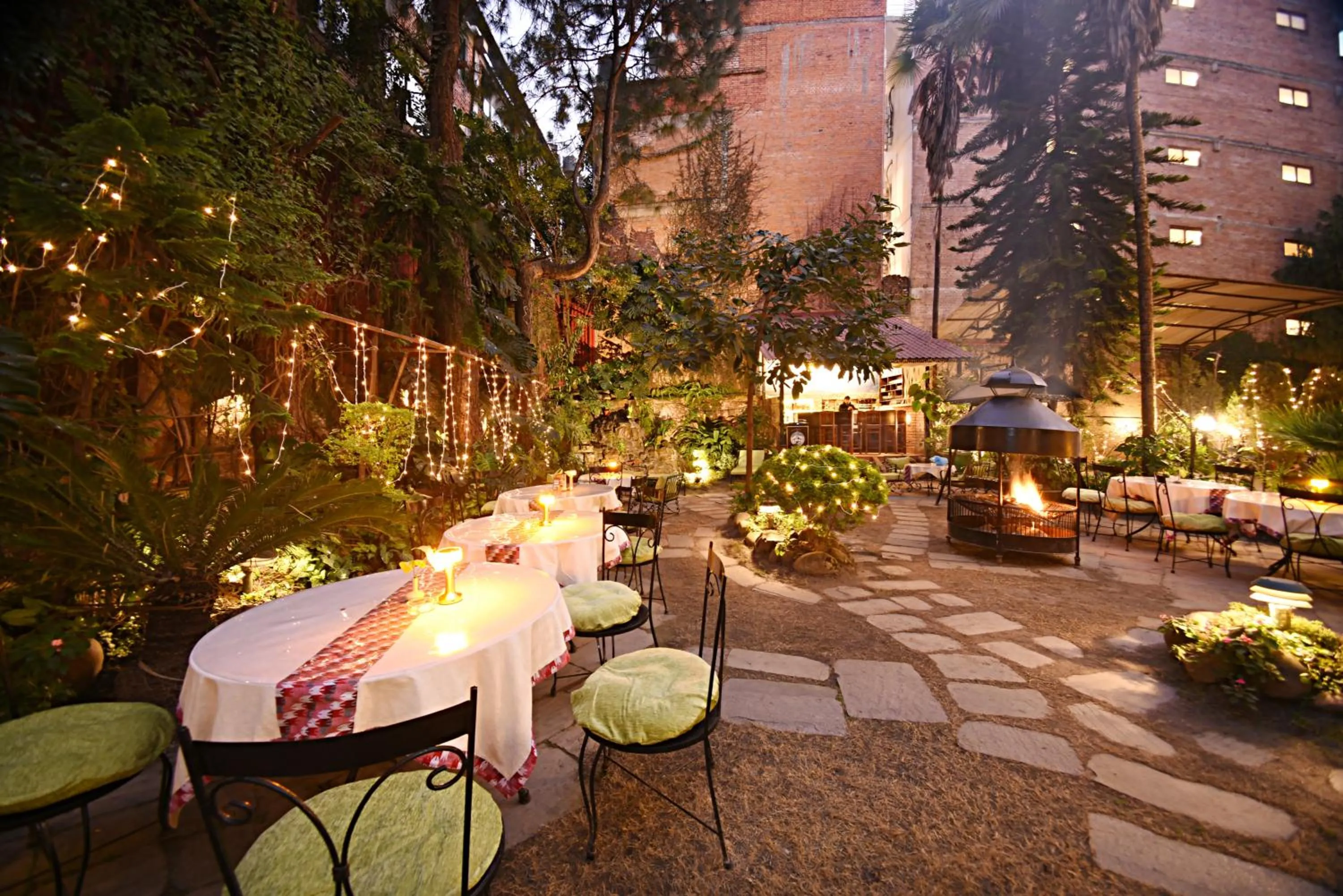 Restaurant/places to eat in Nirvana Boutique Hotel