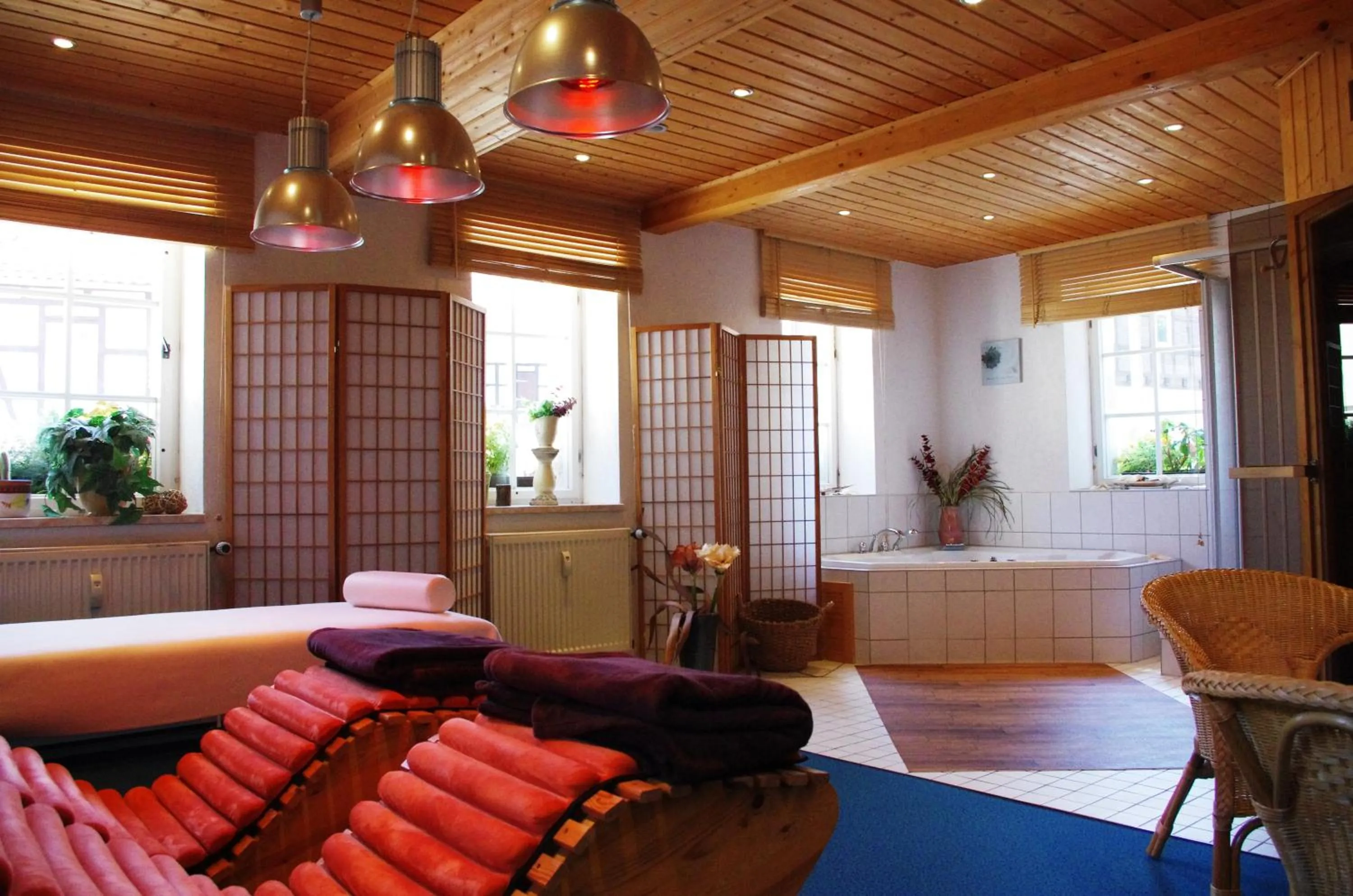 Spa and wellness centre/facilities, Bed in Landhotel & Restaurant Kains Hof