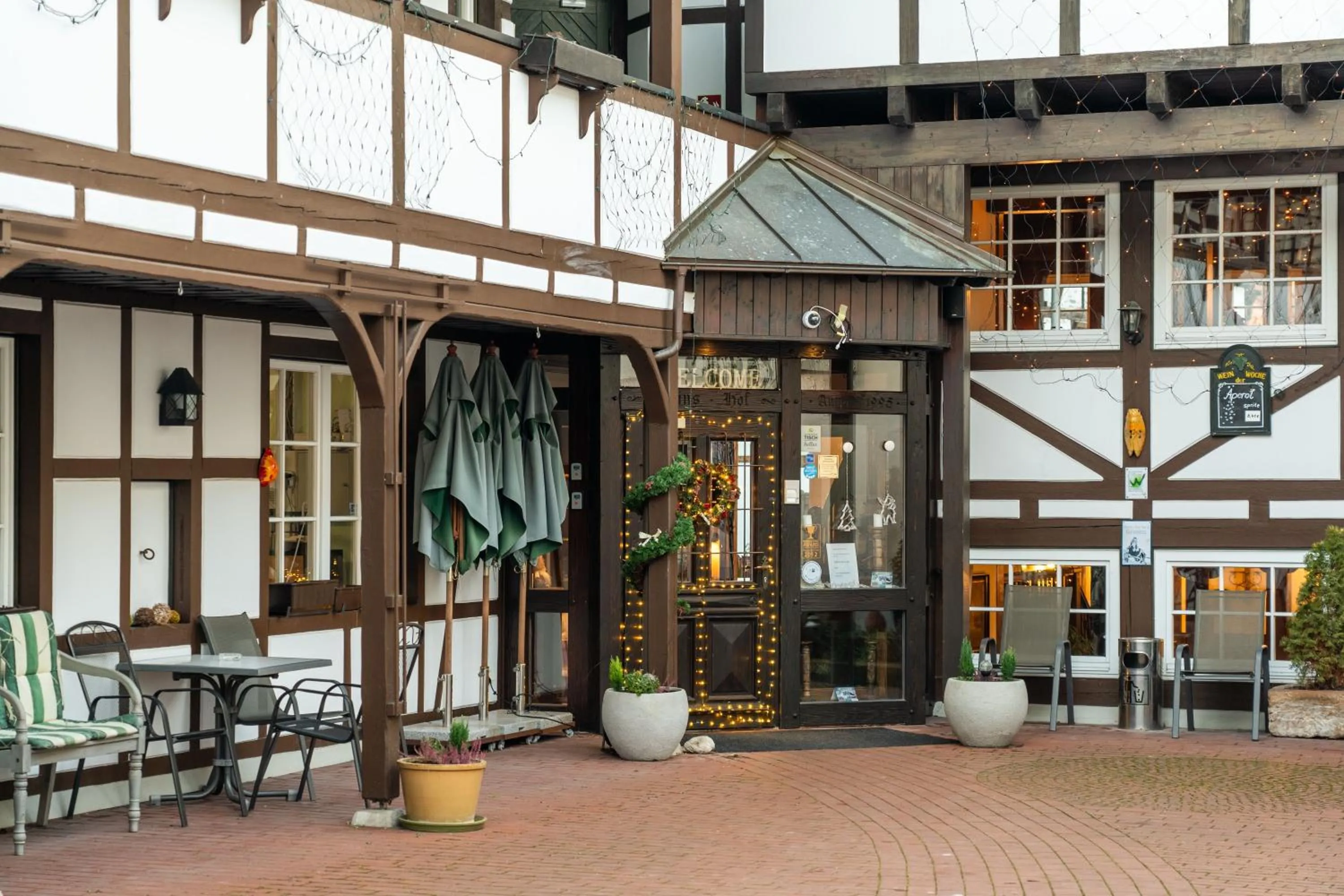 Property building in Landhotel & Restaurant Kains Hof