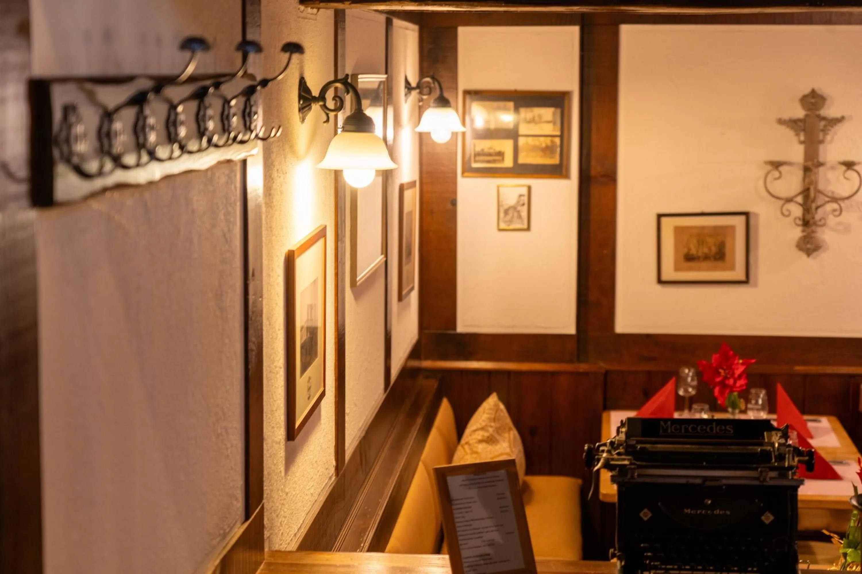 Seating area in Landhotel & Restaurant Kains Hof