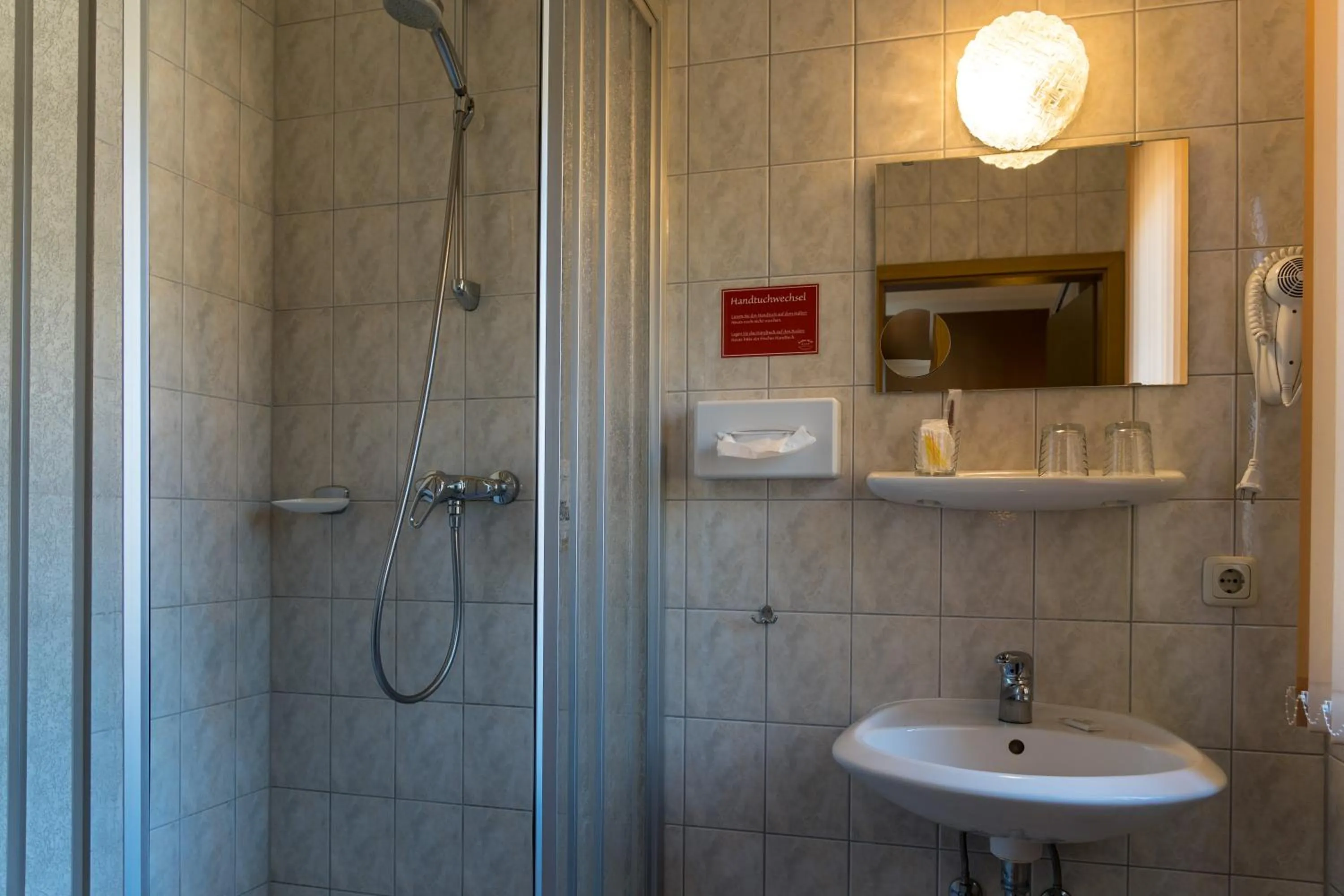 Bathroom in Landhotel & Restaurant Kains Hof