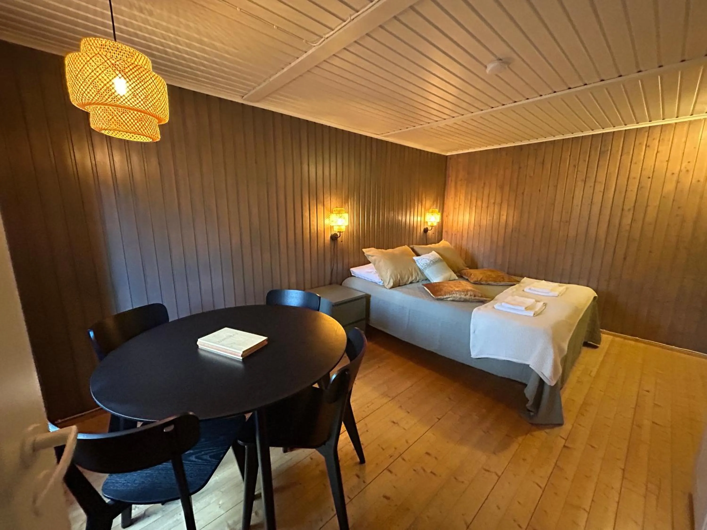 Bed in Tankavaara Gold Village