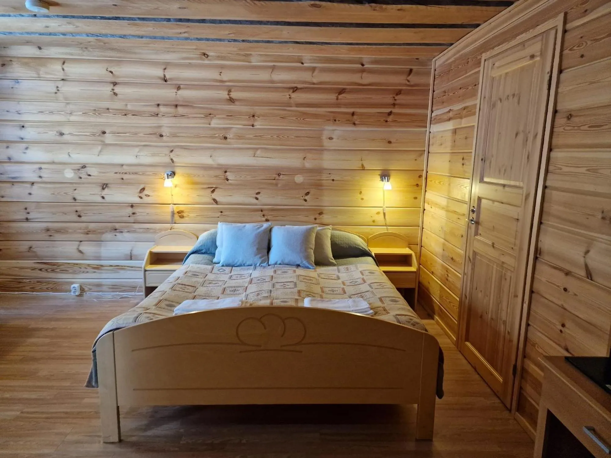 Bed in Tankavaara Gold Village