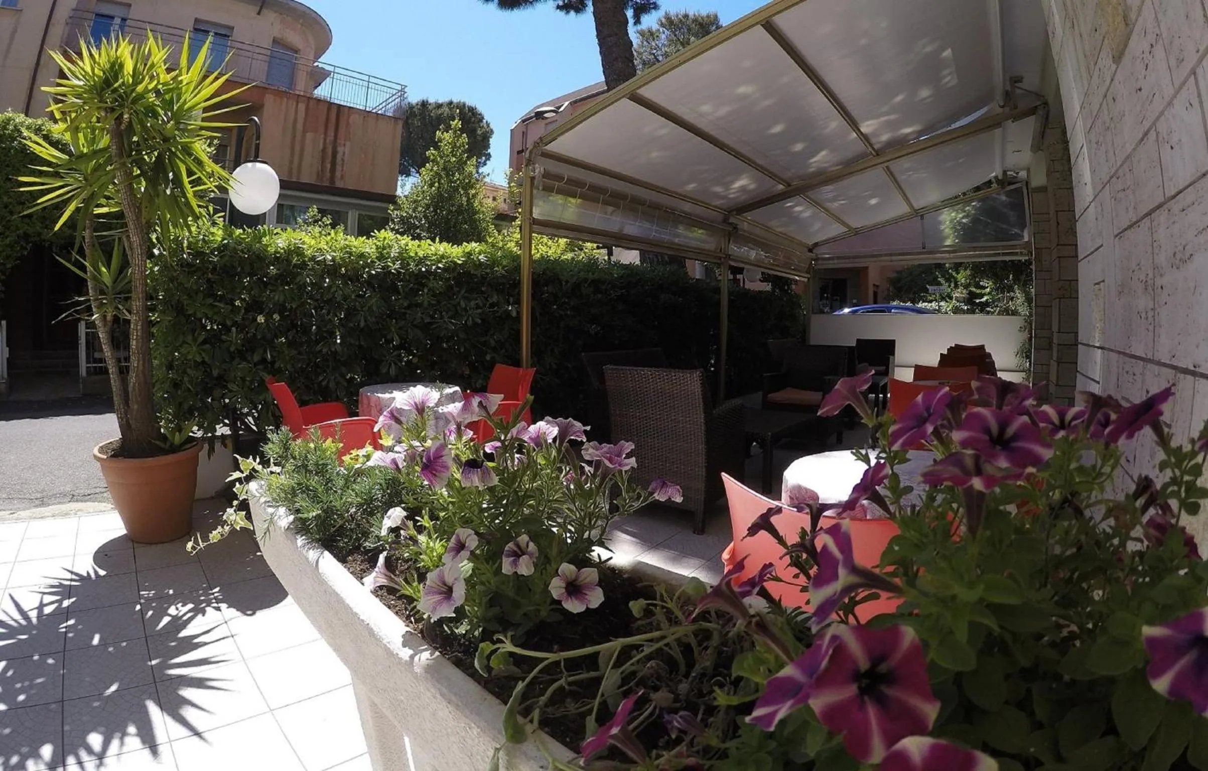 Facade/entrance in Hotel Ausonia B&B RiMiNi