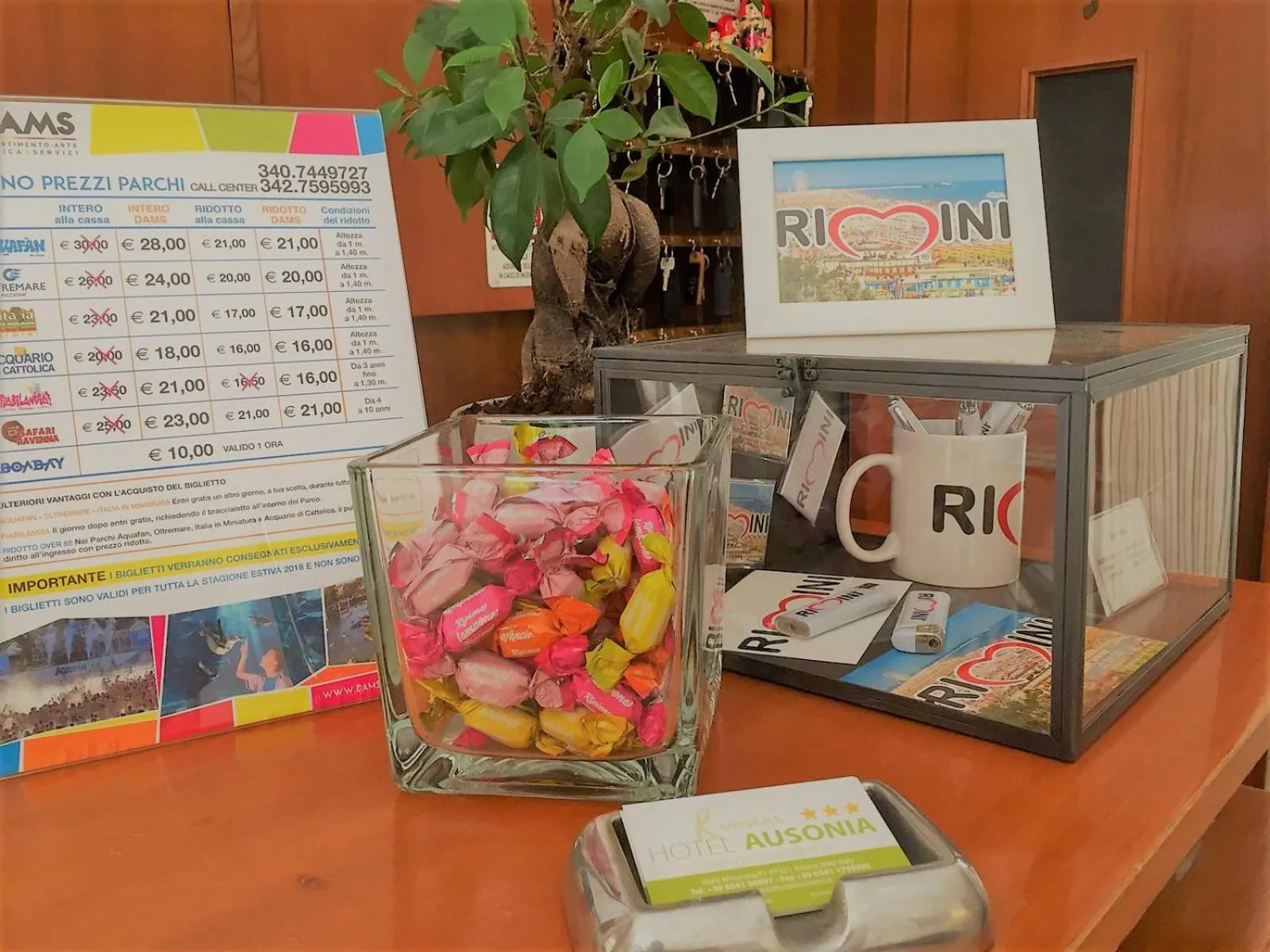 Lobby or reception in Hotel Ausonia B&B RiMiNi