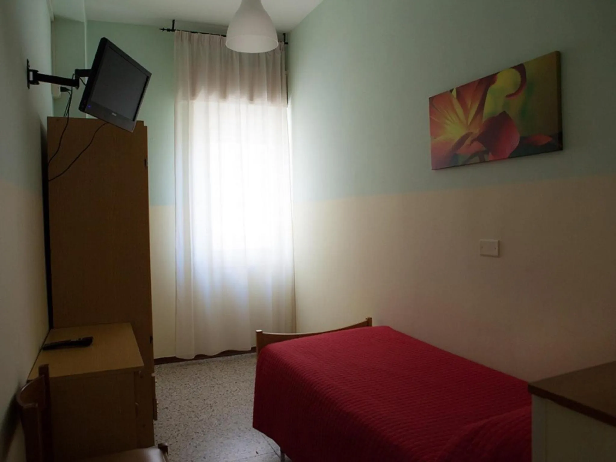 Photo of the whole room, Bed in Hotel Ausonia B&B RiMiNi