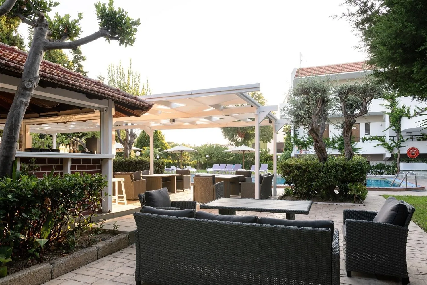 Lounge or bar in Terinikos Sunny Garden Hotel & Junior Suites