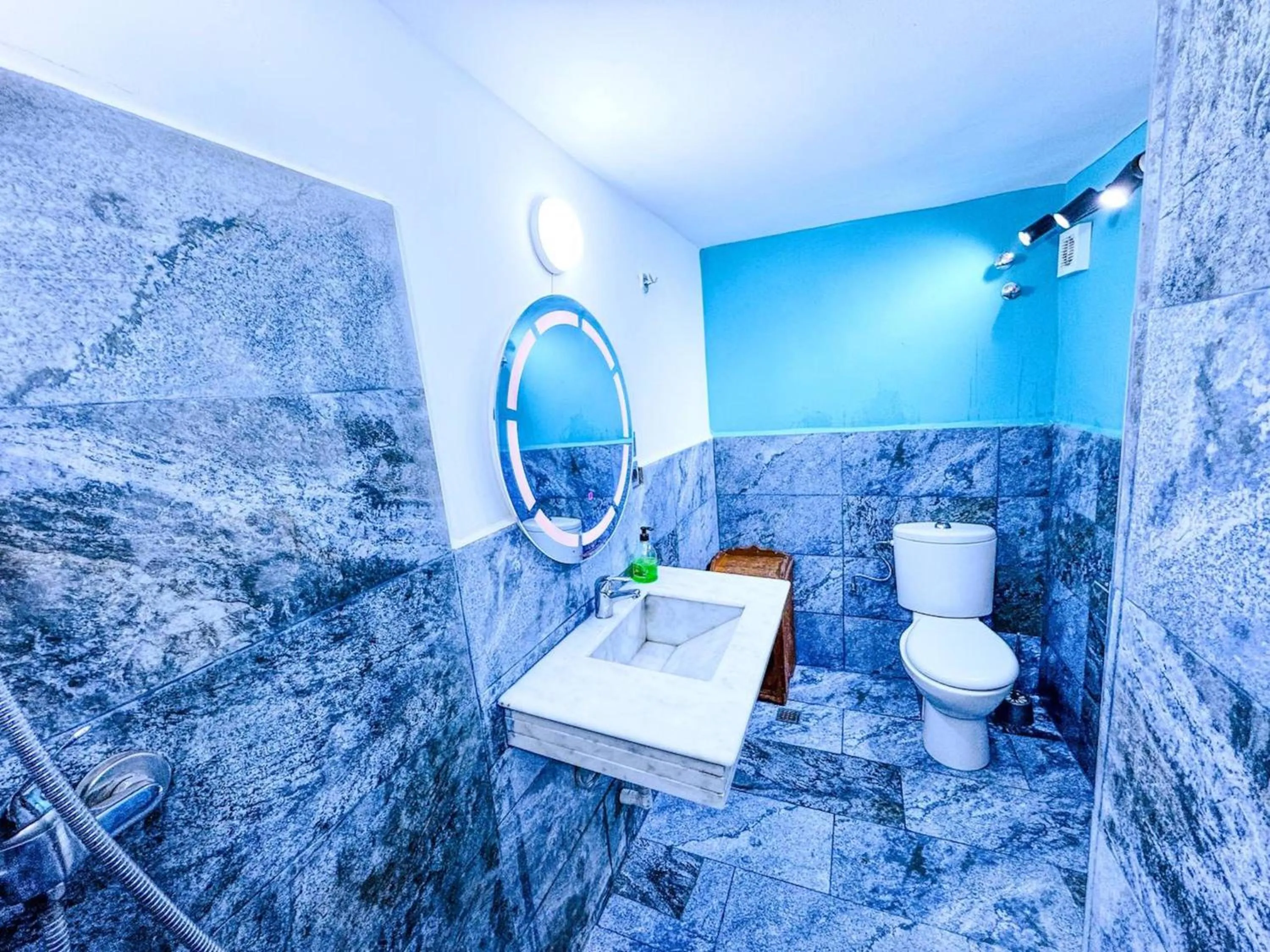 Bathroom in Riad Verus