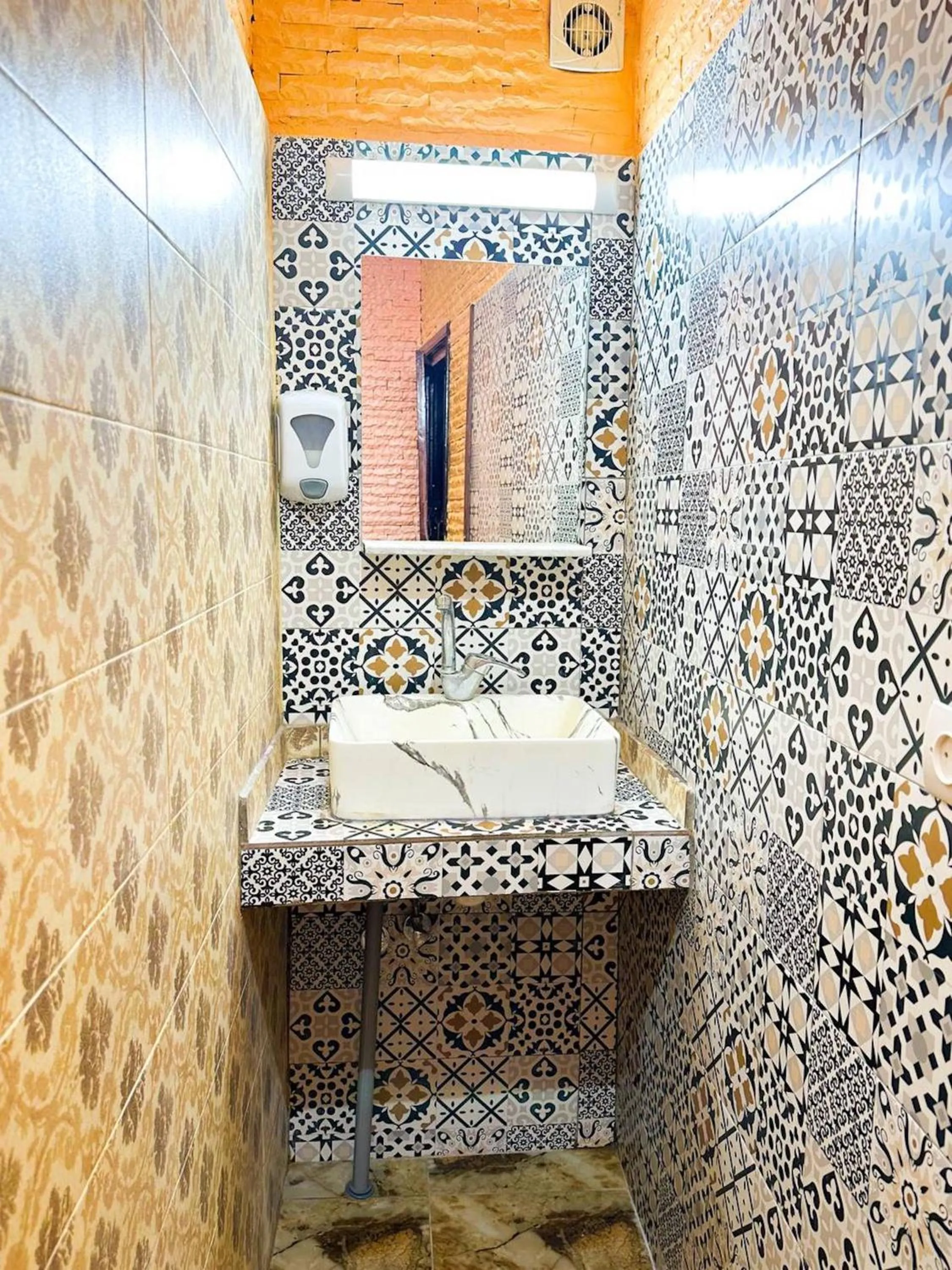 Bathroom in Riad Verus