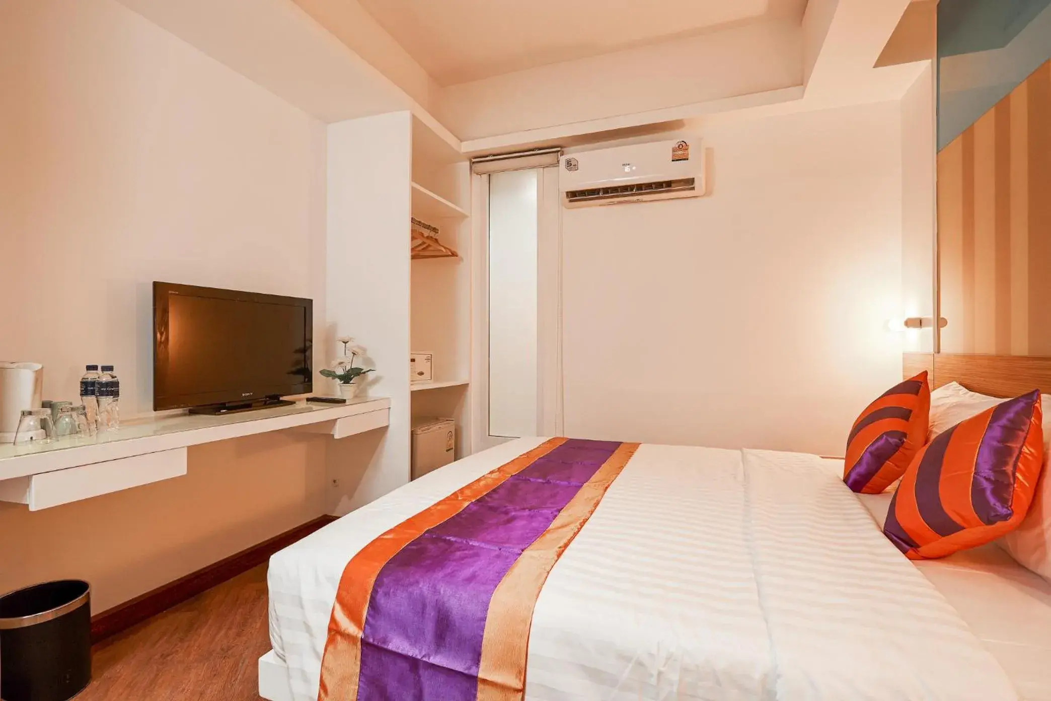 Superior Double Room in Studio Asoke Superior Double Room in Studio Asoke