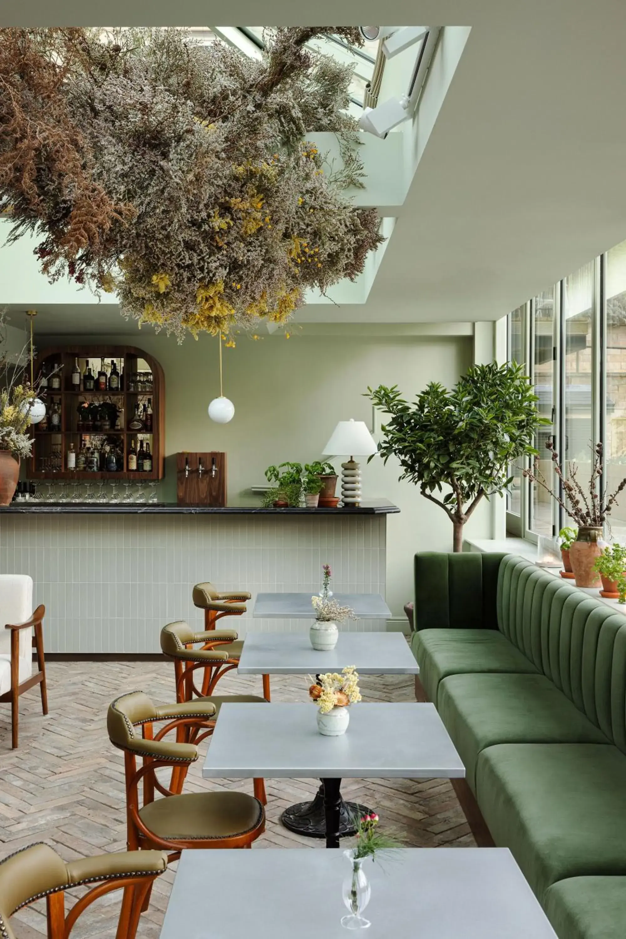 Lounge or bar in Saltmoore Lounge or bar in Saltmoore