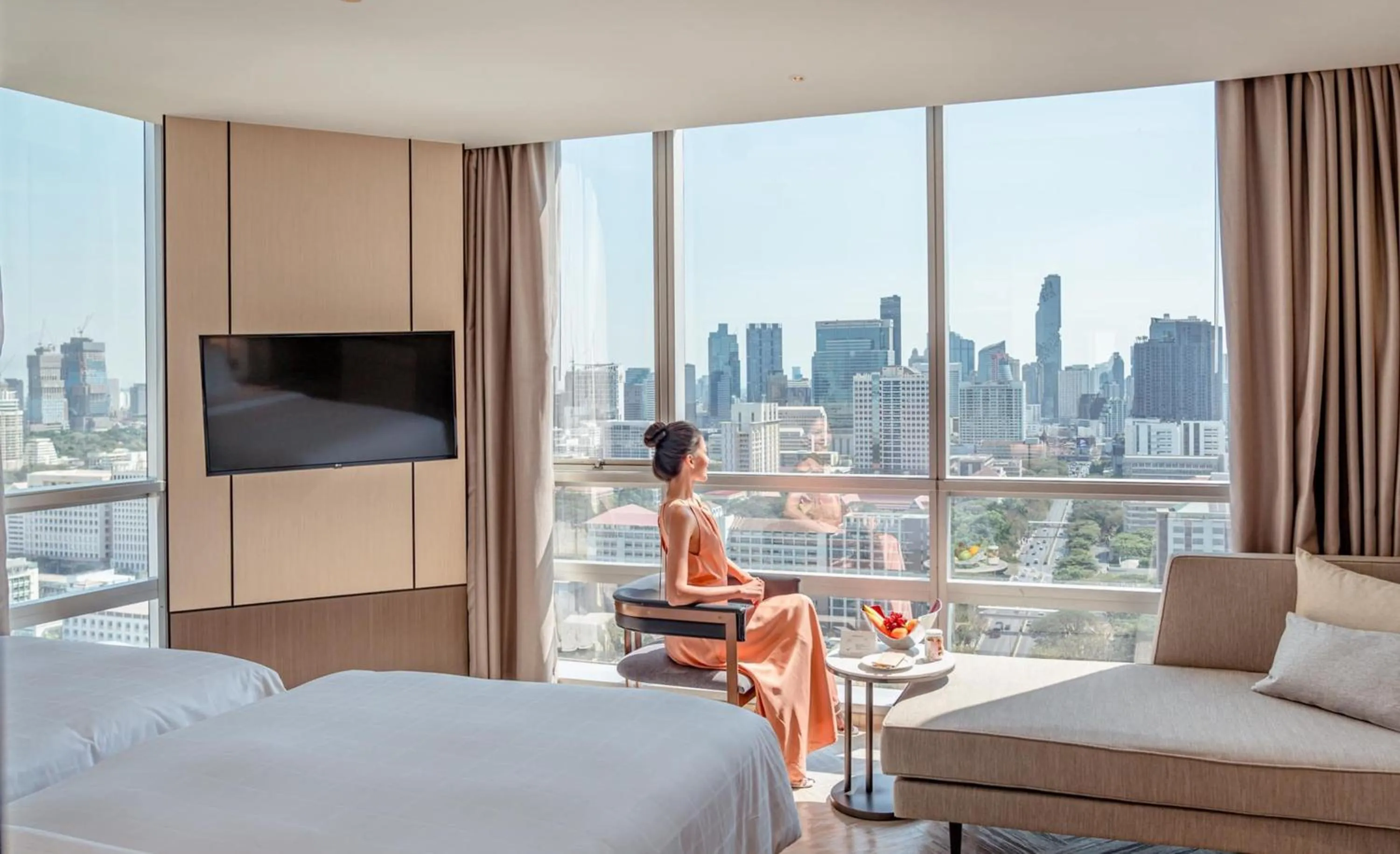 Bedroom, Bed in Pathumwan Princess Hotel