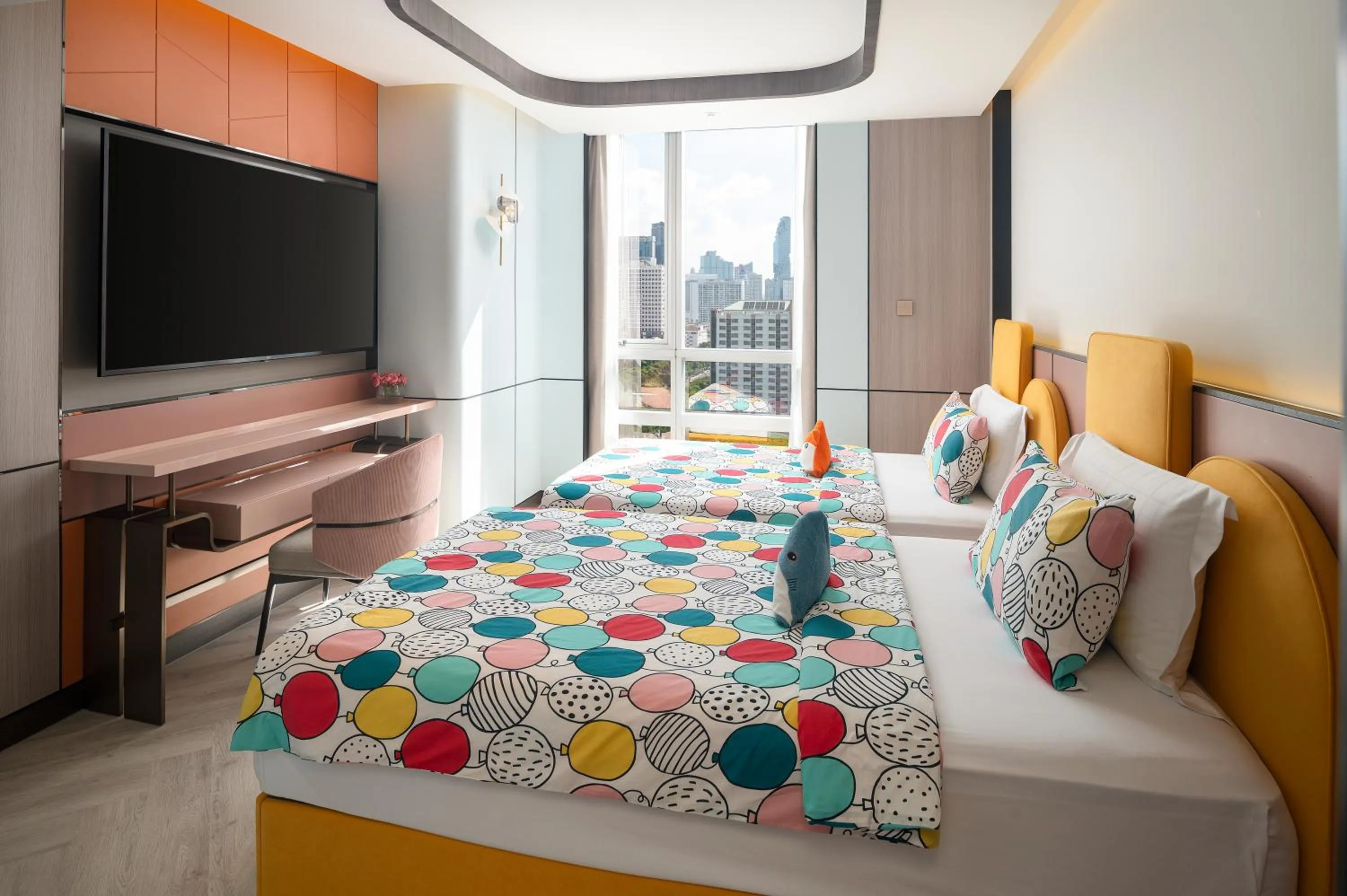 Bed in Pathumwan Princess Hotel