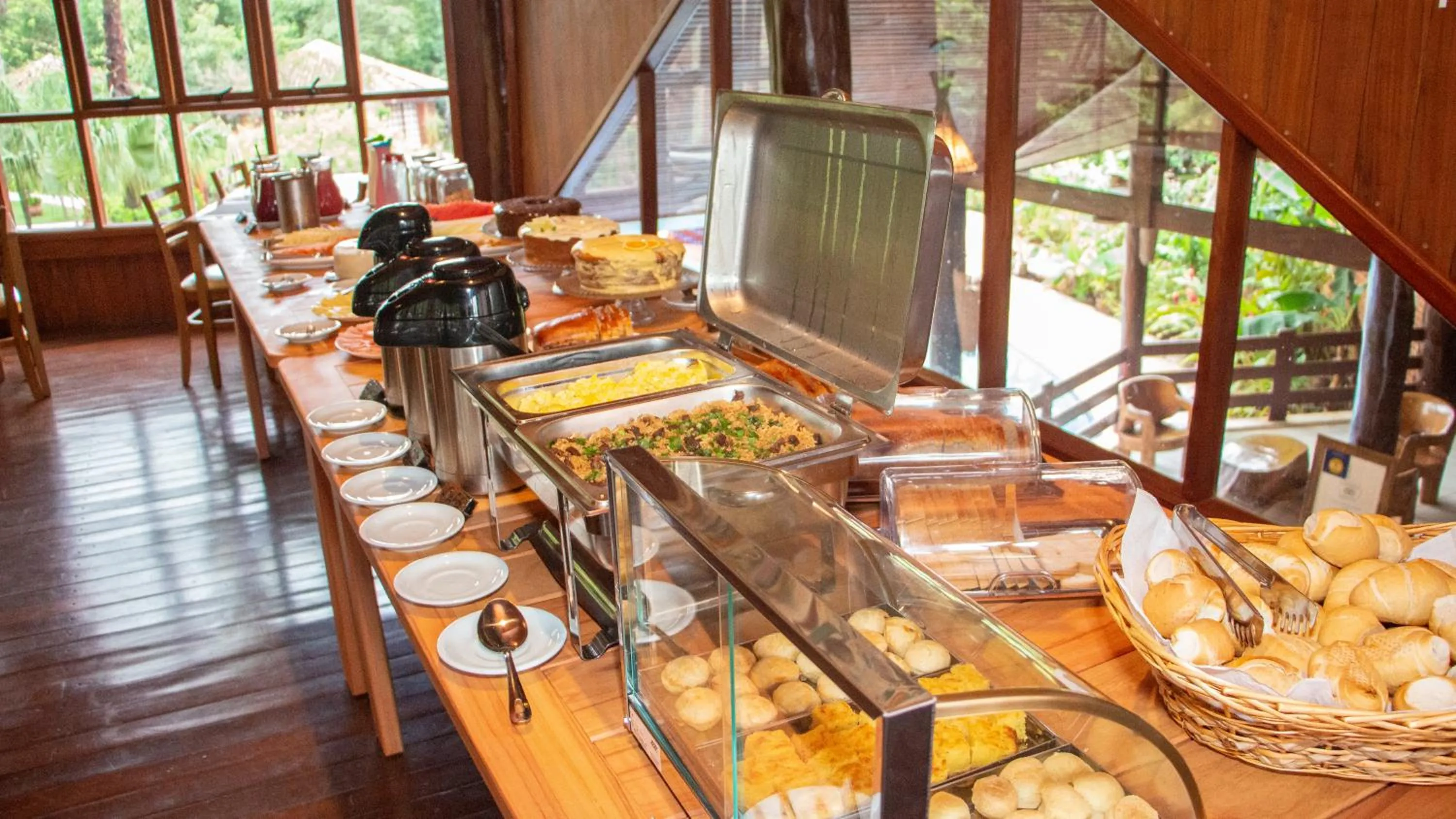 Restaurant/places to eat in Hotel Pousada Arizona