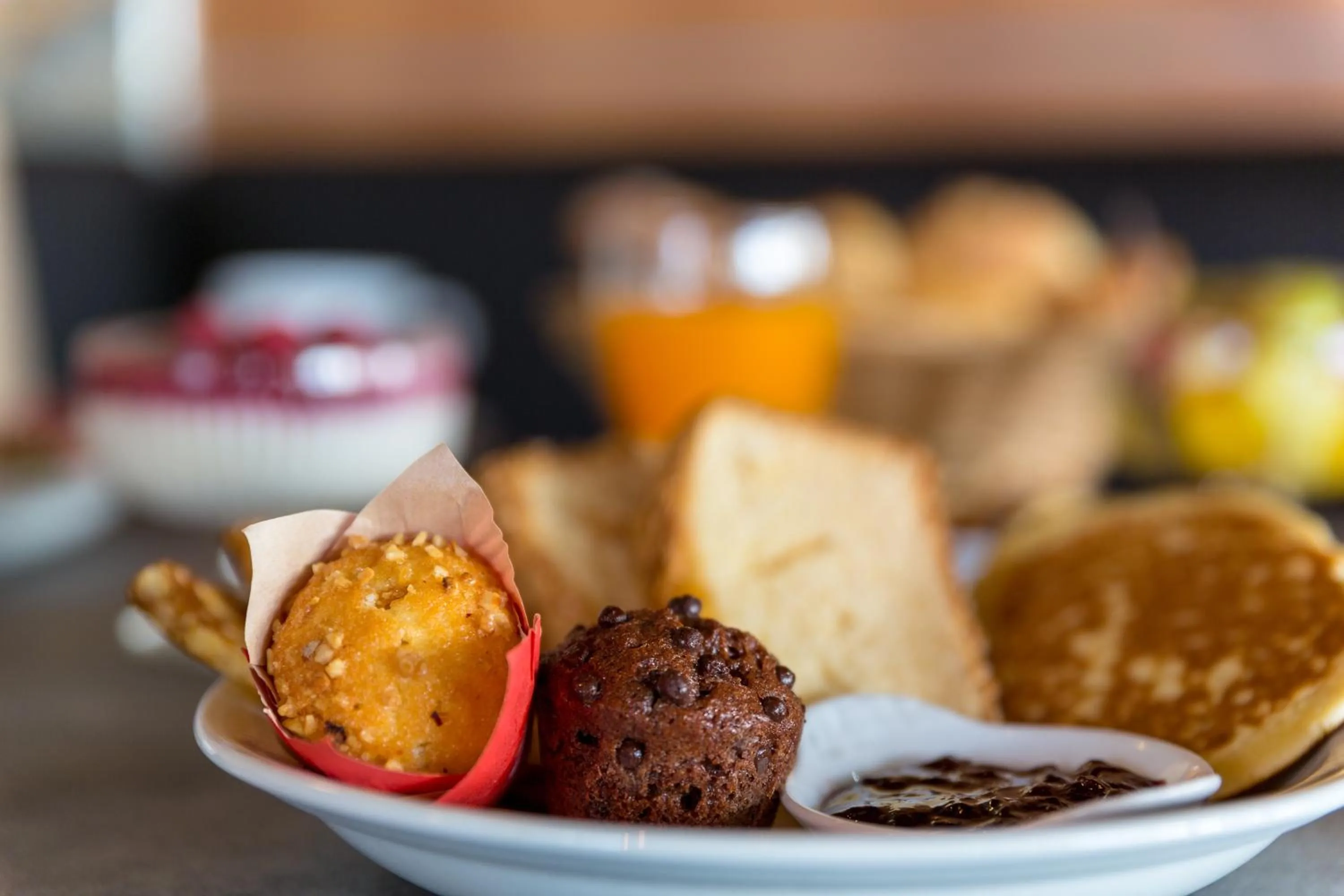 Food and drinks in Hôtel Originals City, Armony Dijon - Chenôve