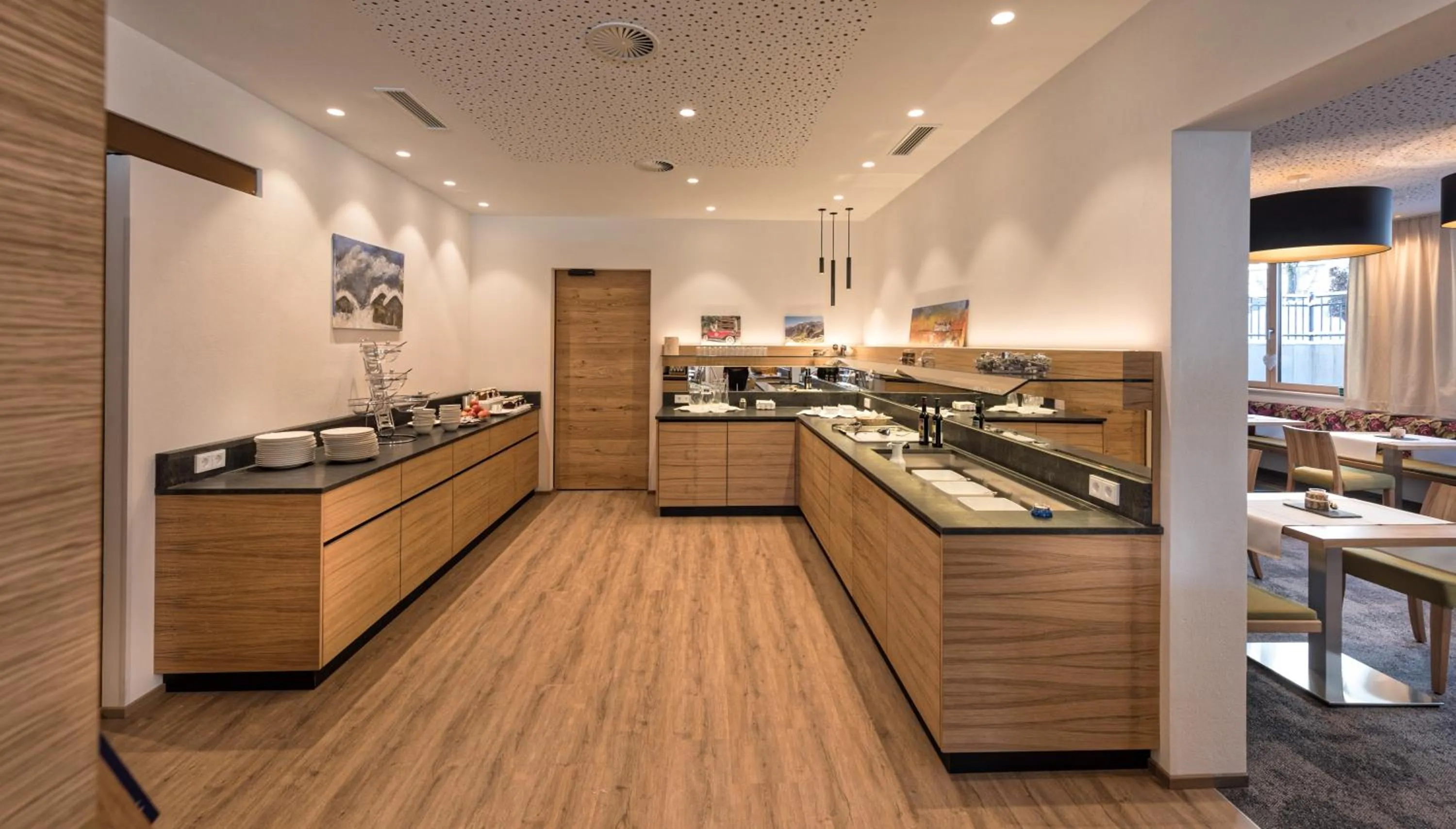 Meals in Hotel Alpenfeuer Montafon