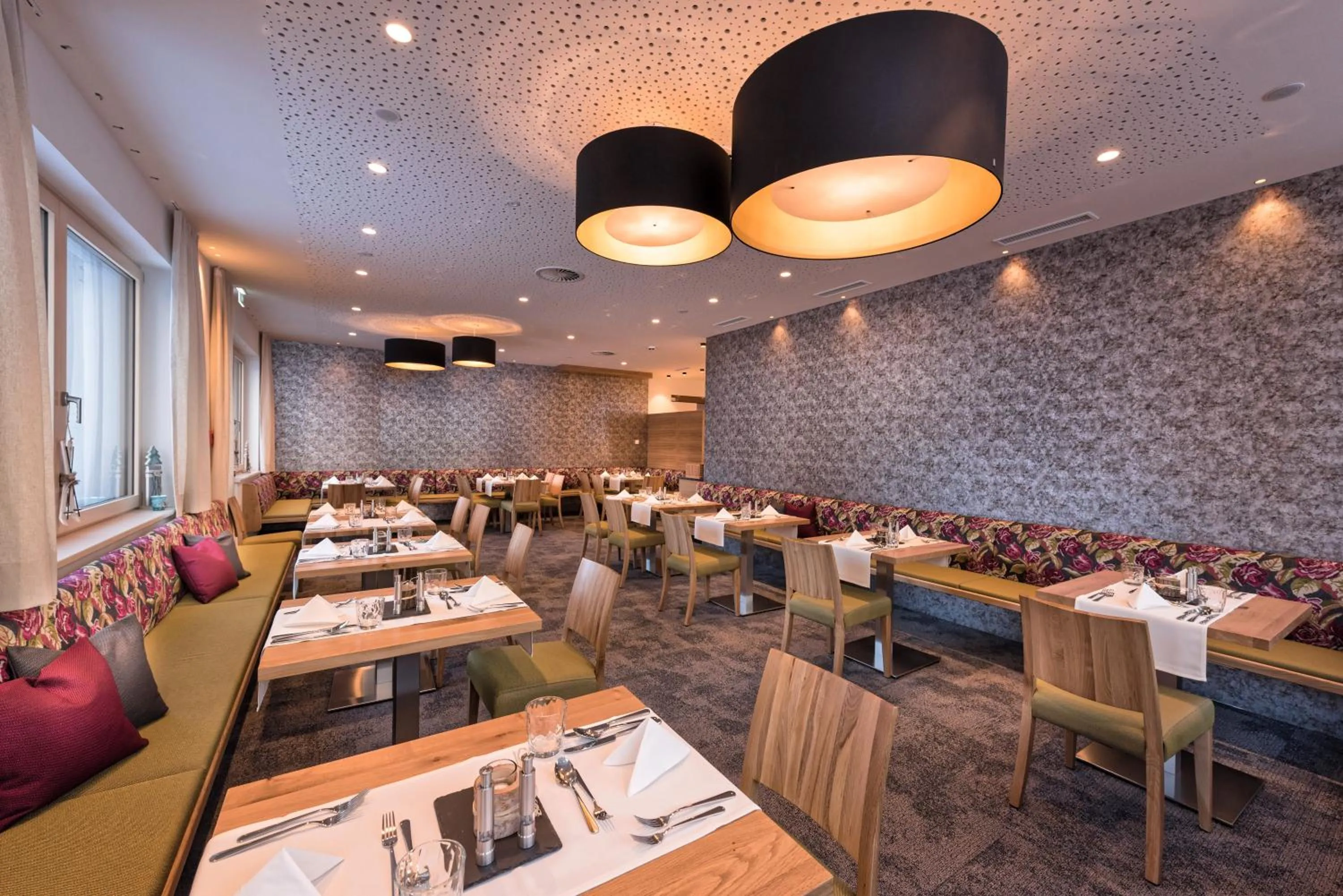 Meals in Hotel Alpenfeuer Montafon