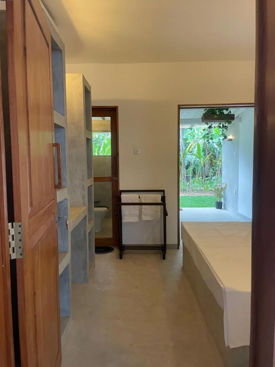 King Room with Garden View in CosyNsurf
