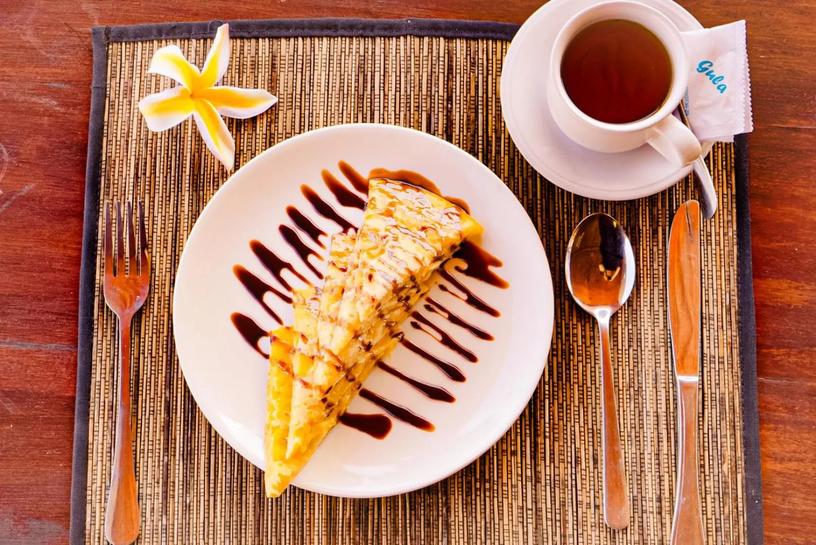 Breakfast in Bataran Garden Cottage