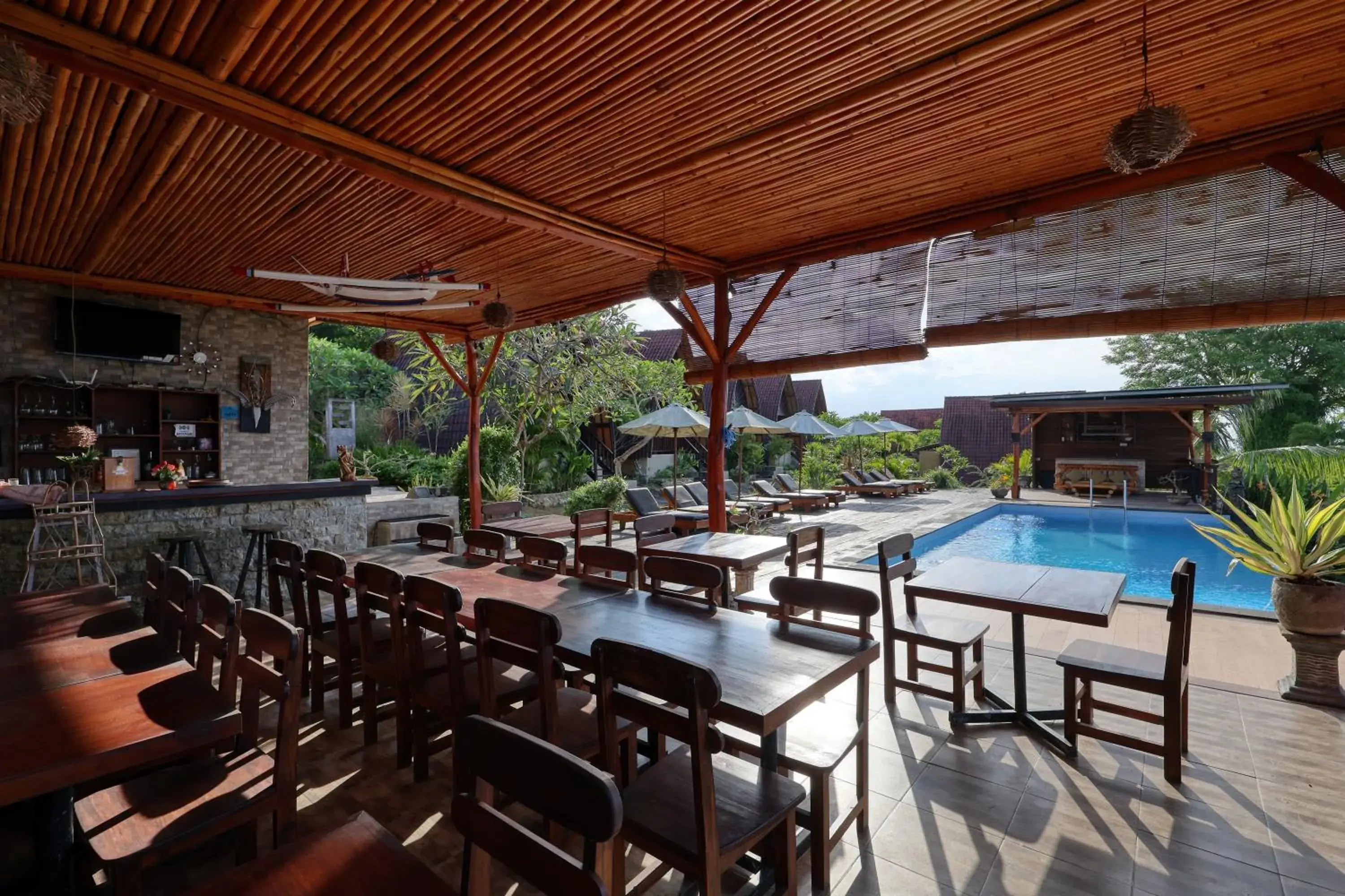 Restaurant/places to eat in Bataran Garden Cottage Restaurant/places to eat in Bataran Garden Cottage