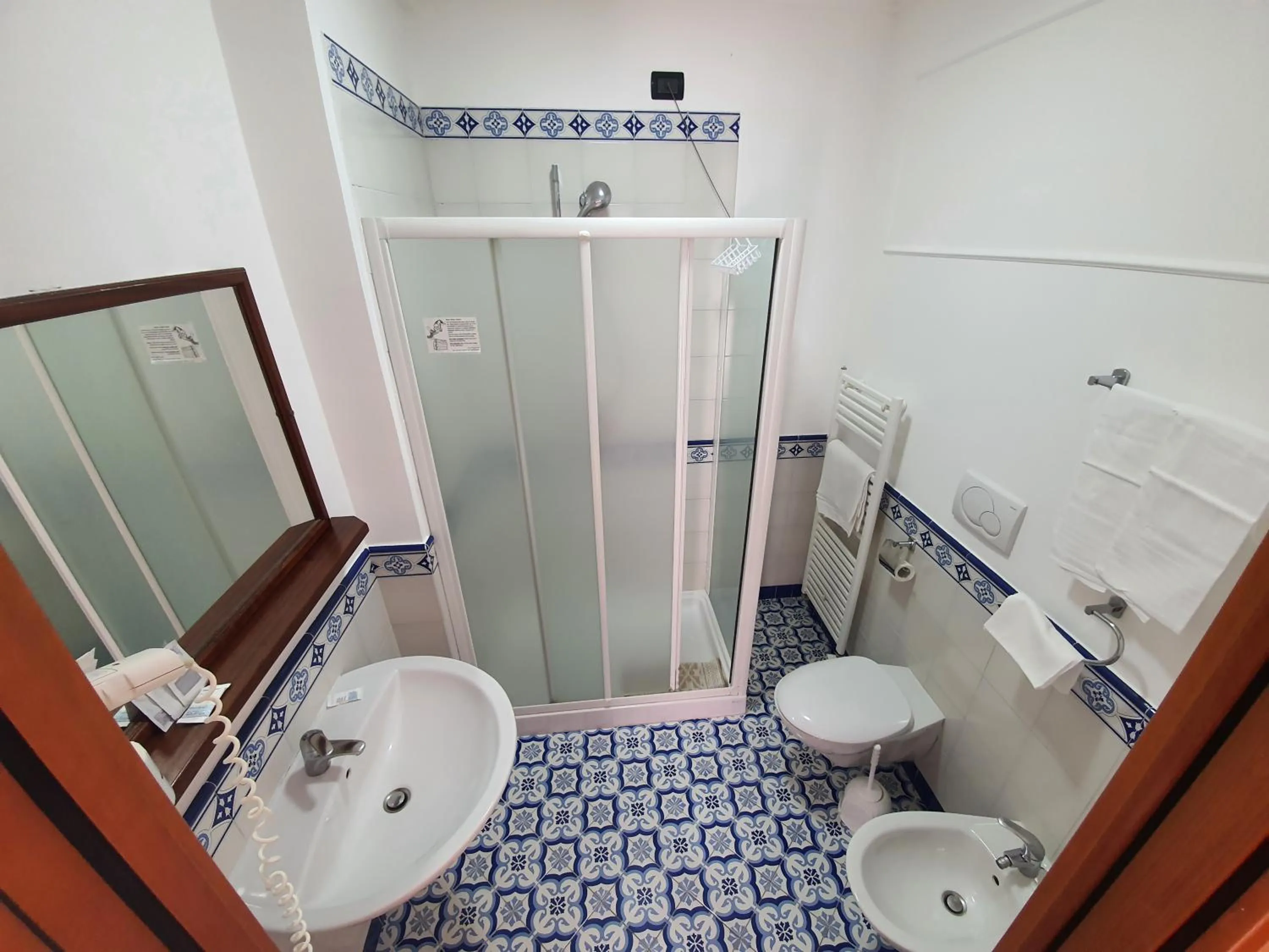 Bathroom in Hotel Il Nido Sorrento