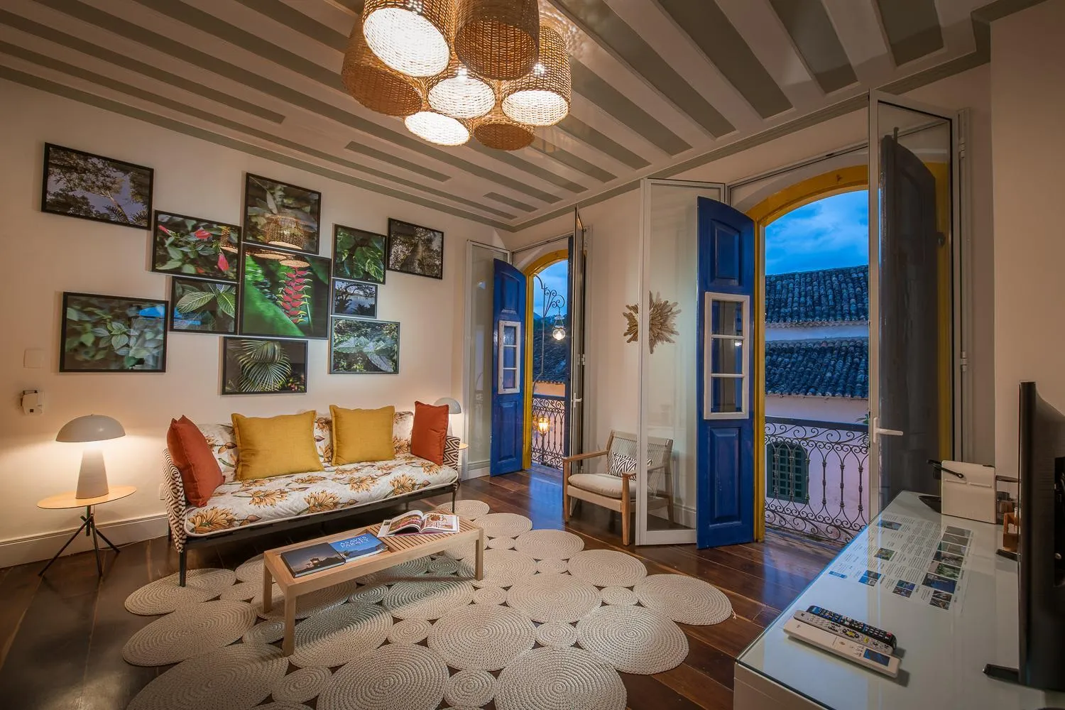 Living room in Sandi Hotel