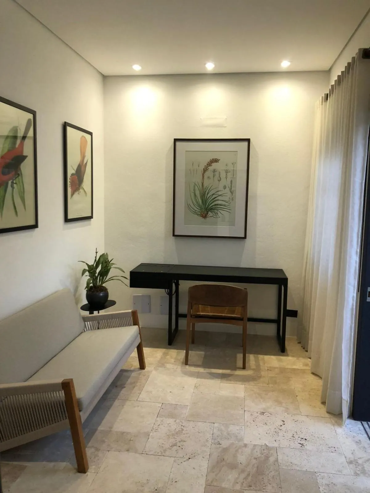 Living room in Sandi Hotel