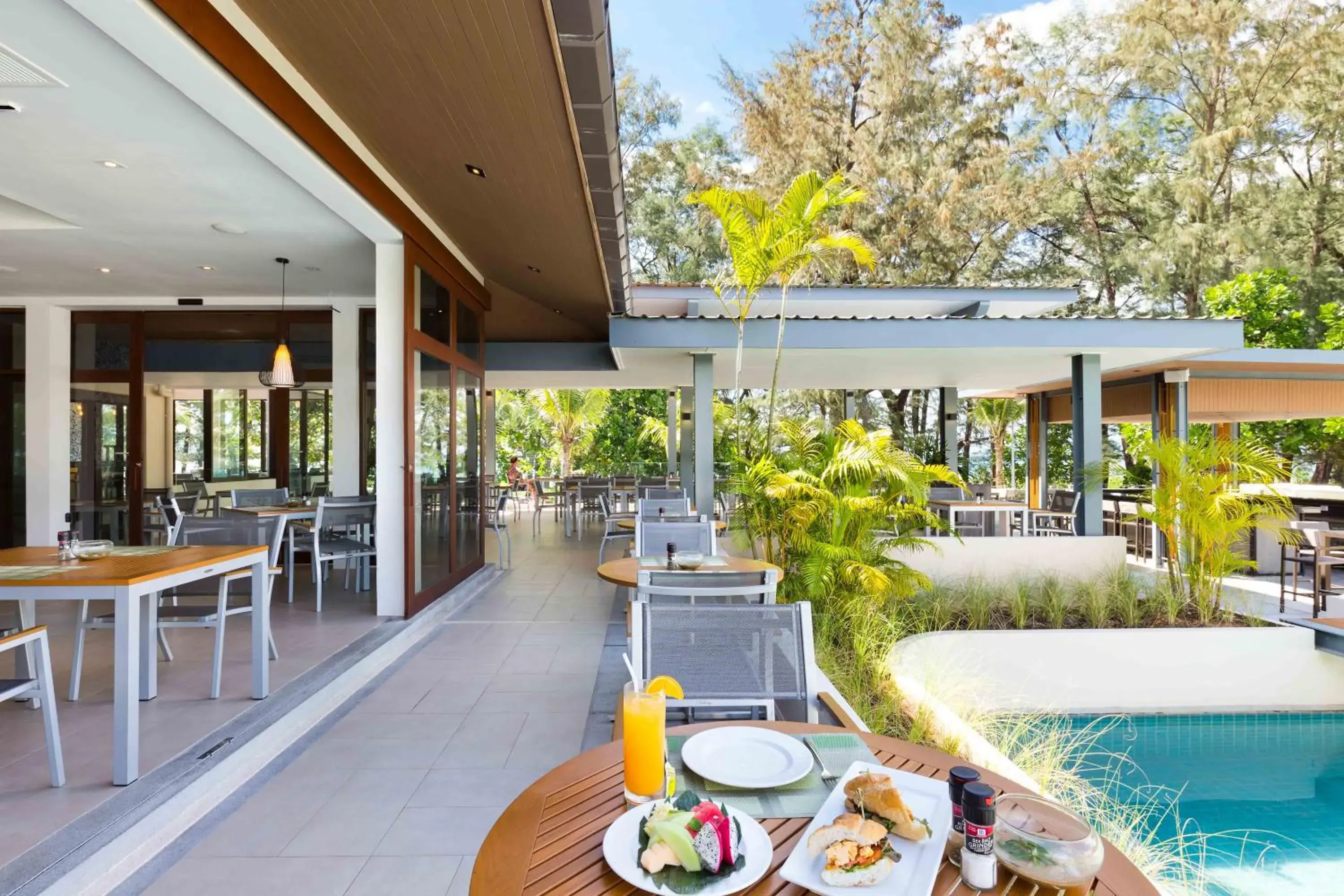 Restaurant/places to eat in Dewa Phuket Resort & Villas Restaurant/places to eat in Dewa Phuket Resort & Villas