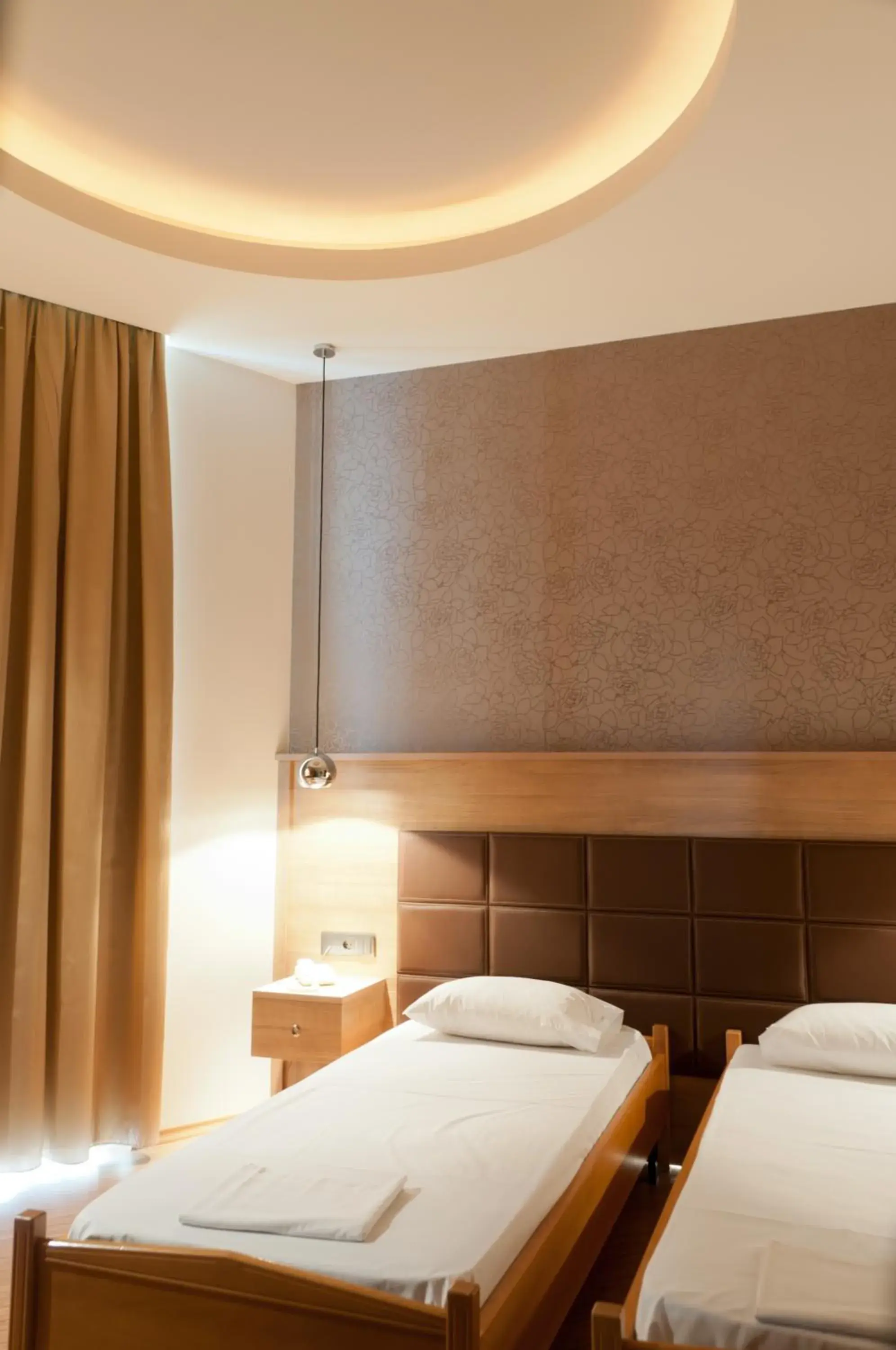 Bed in Metropolis Hotel Bed in Metropolis Hotel