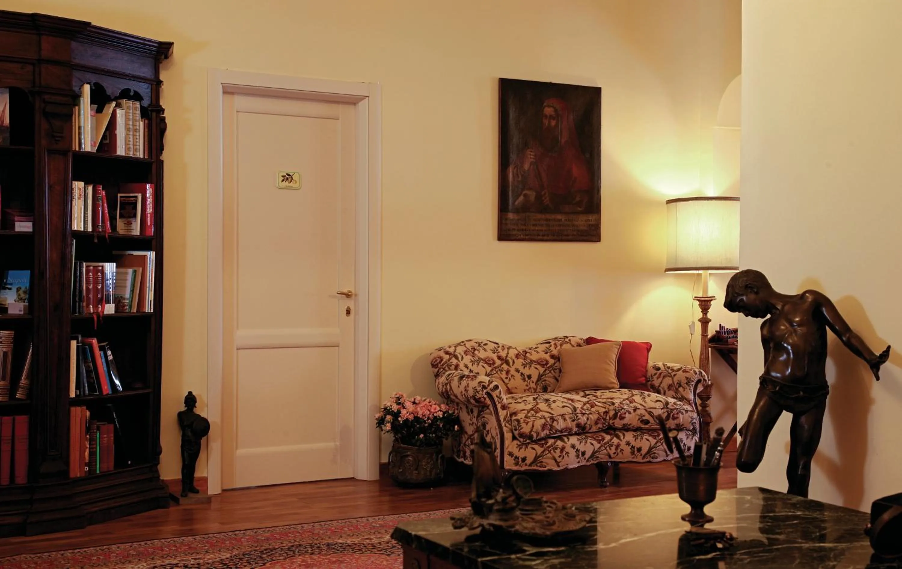 Seating area in B&B Luna Caprese