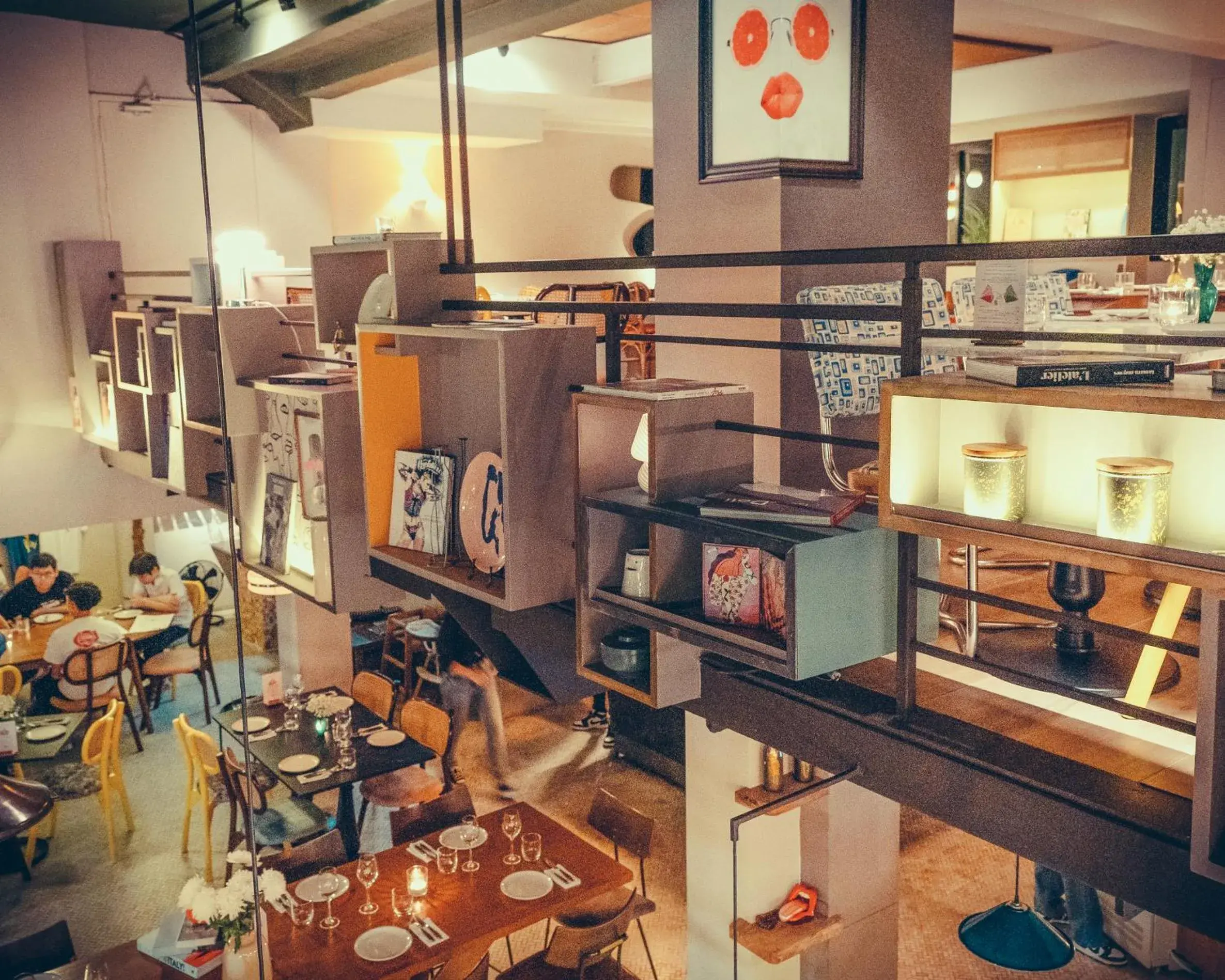 Restaurant/places to eat in Sacha's Hotel Uno Restaurant/places to eat in Sacha's Hotel Uno