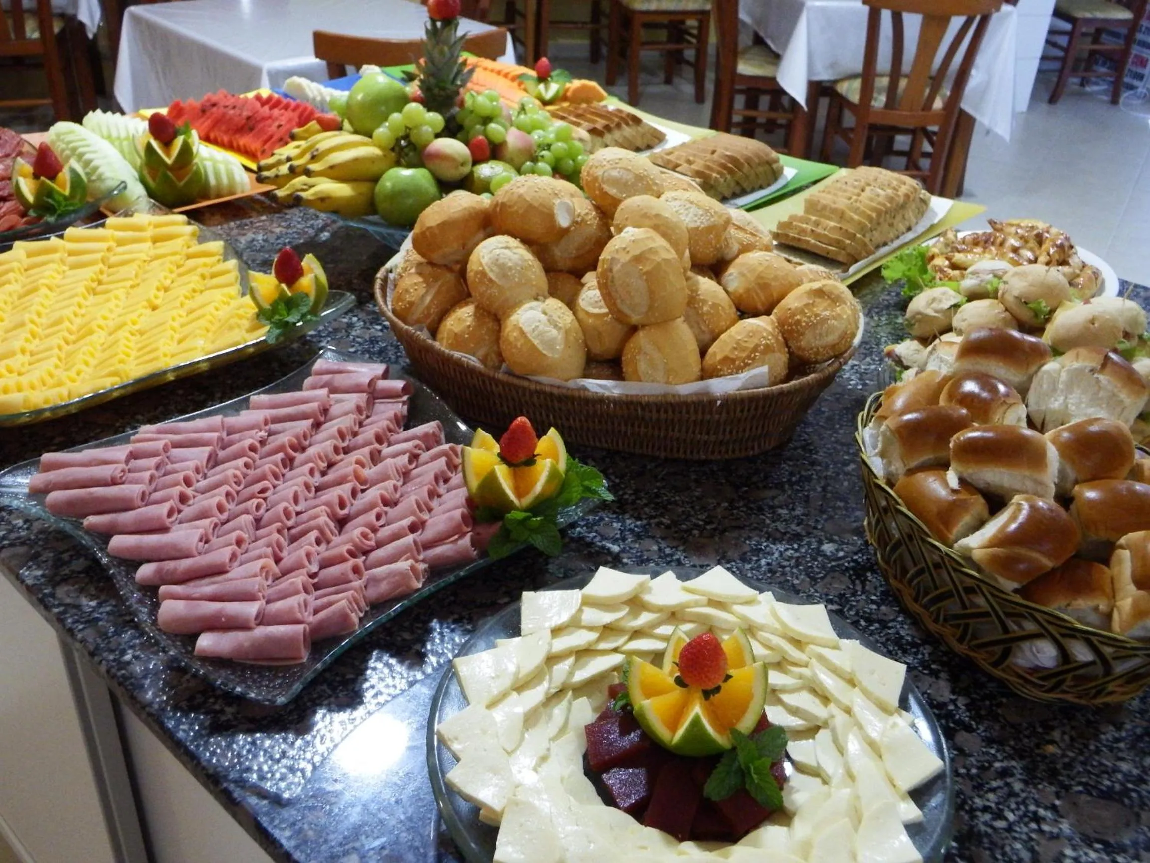 Buffet breakfast in Refúgio Costeiro II