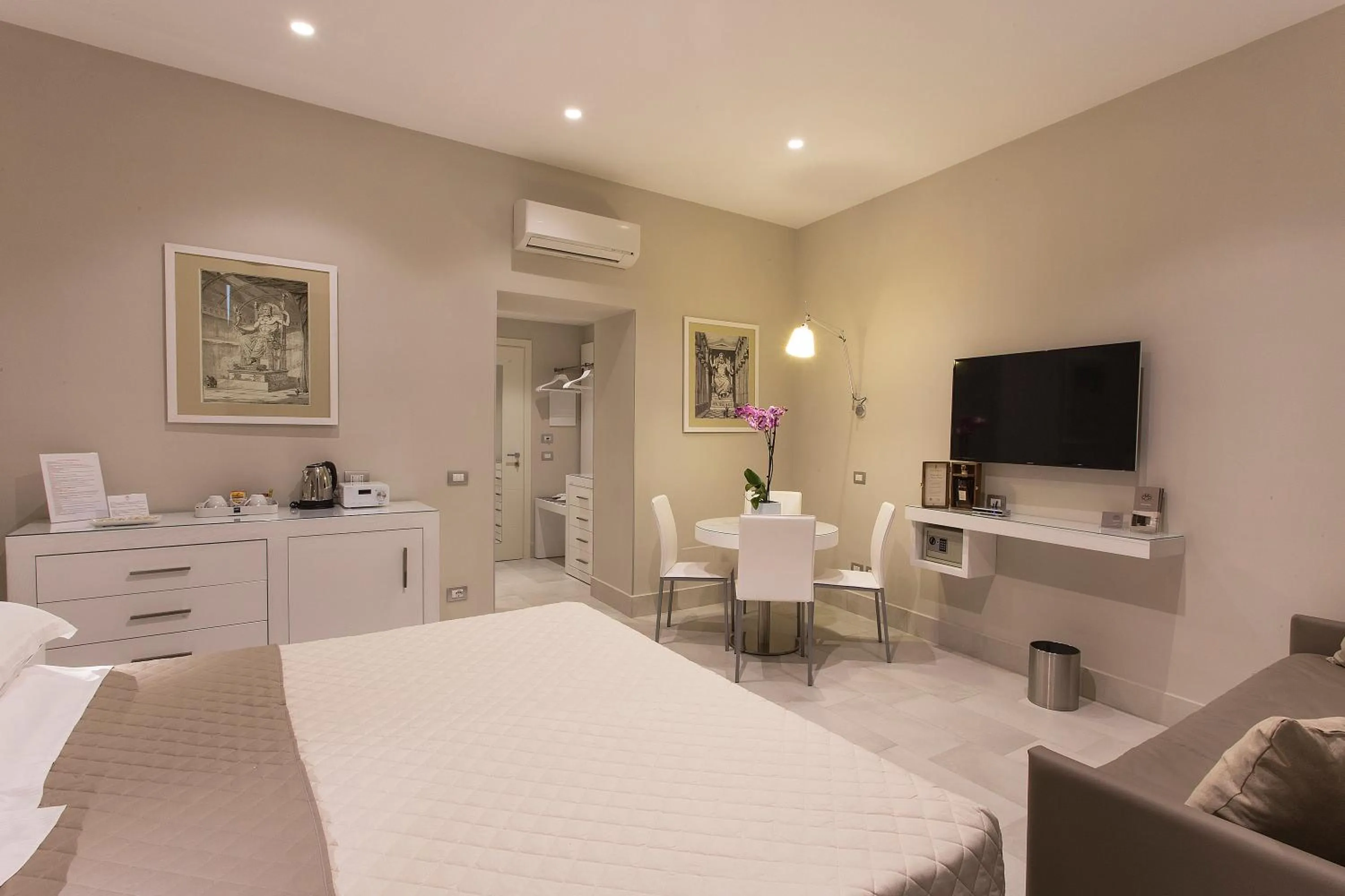 Bedroom in Magi House Relais