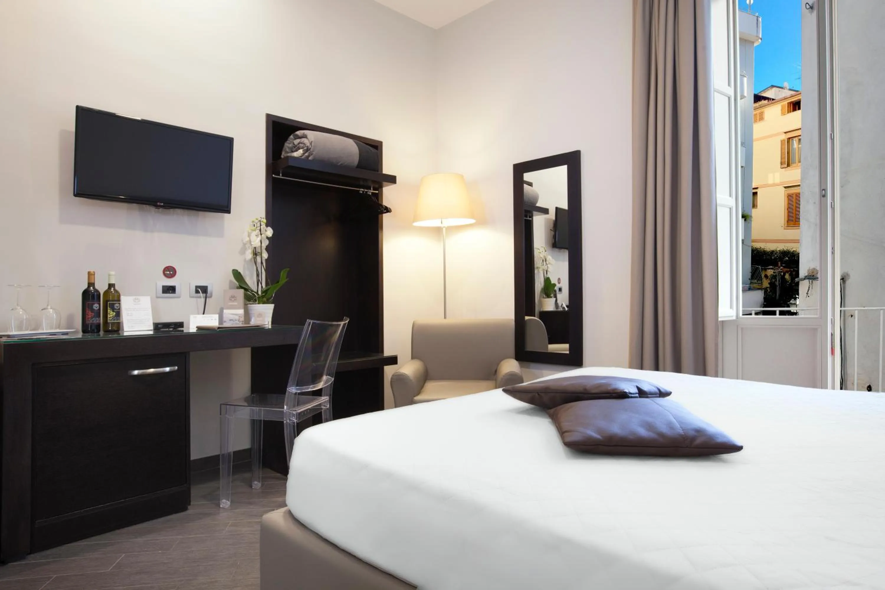 Photo of the whole room in Magi House Relais