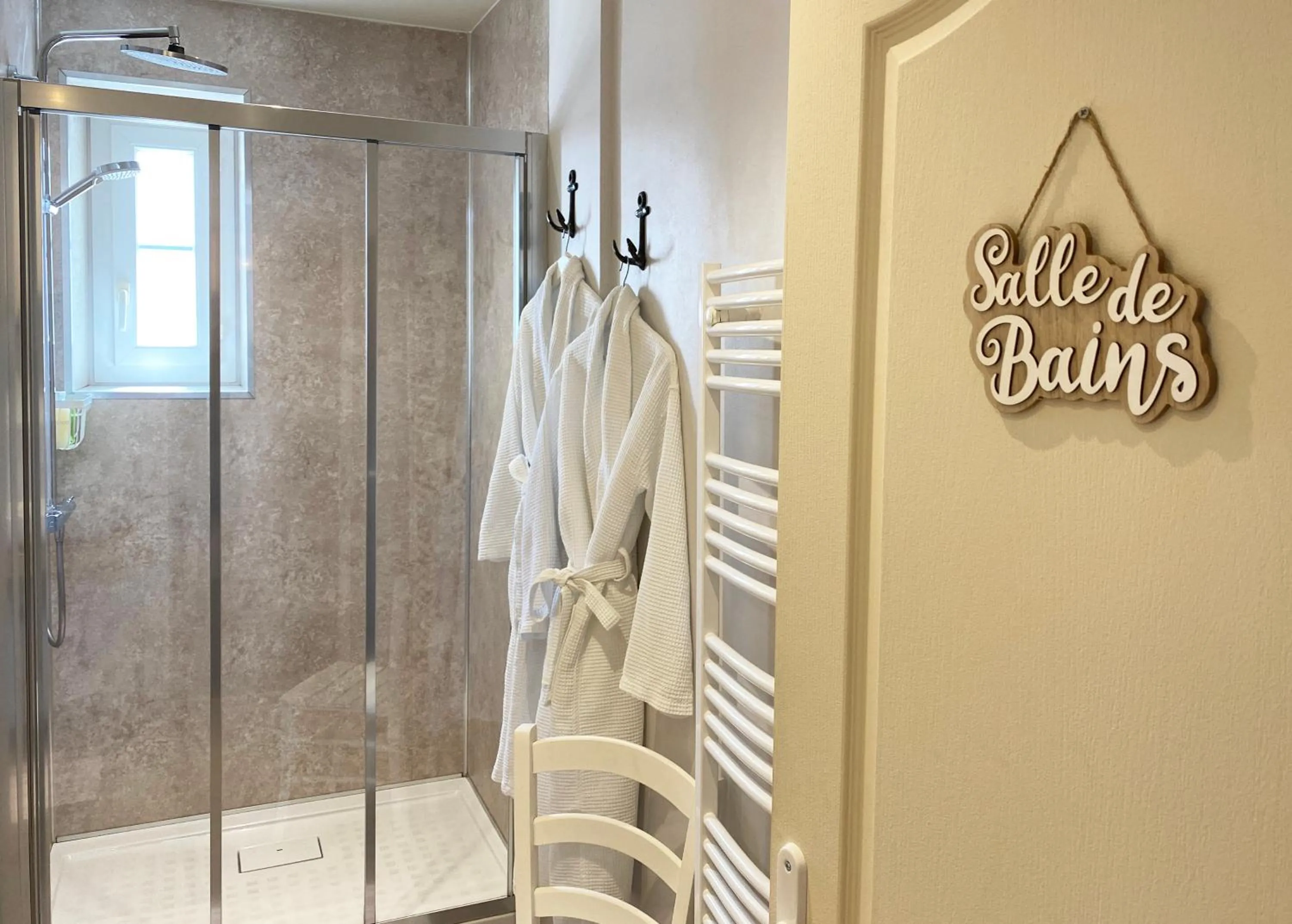 Bathroom in The Corner Noirmoutier