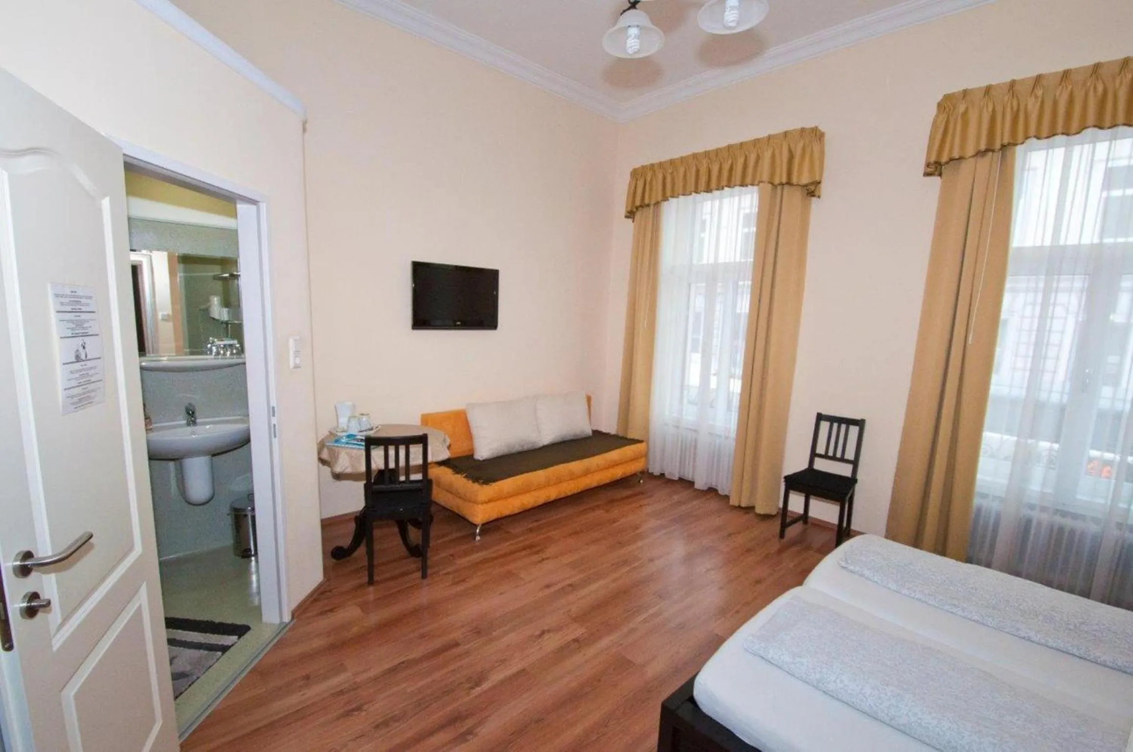 Bedroom, Bed in K+T Boardinghouse