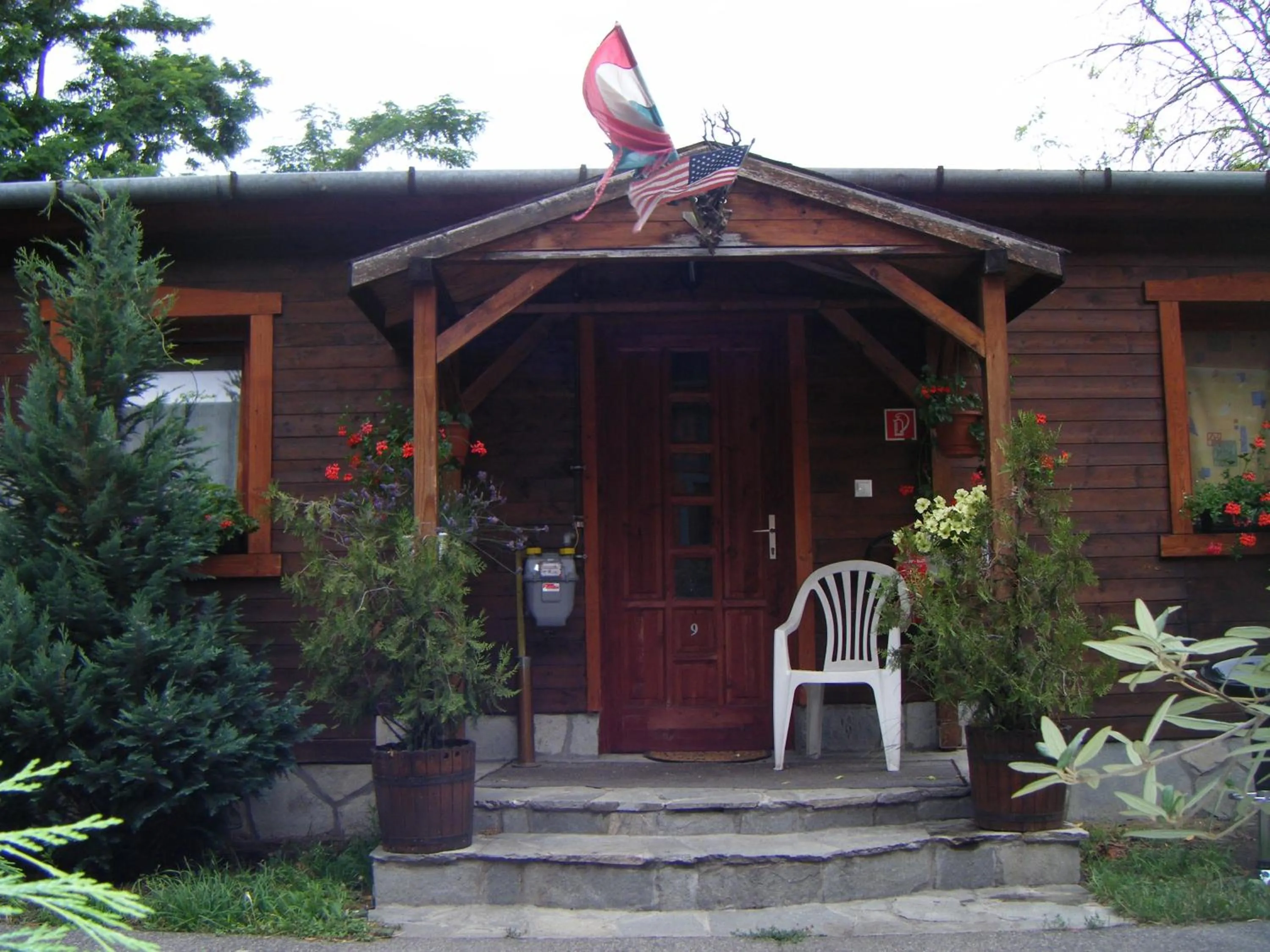 Facade/entrance in Williams Village Bowling & Country Club