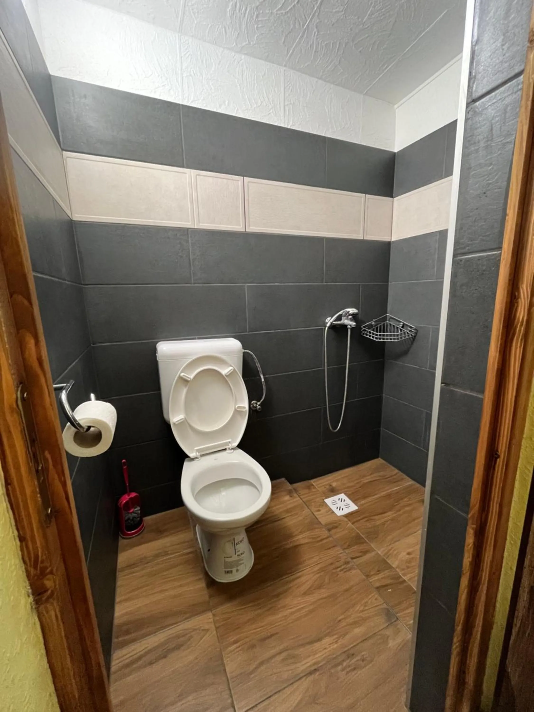 Shower in Williams Village Bowling & Country Club