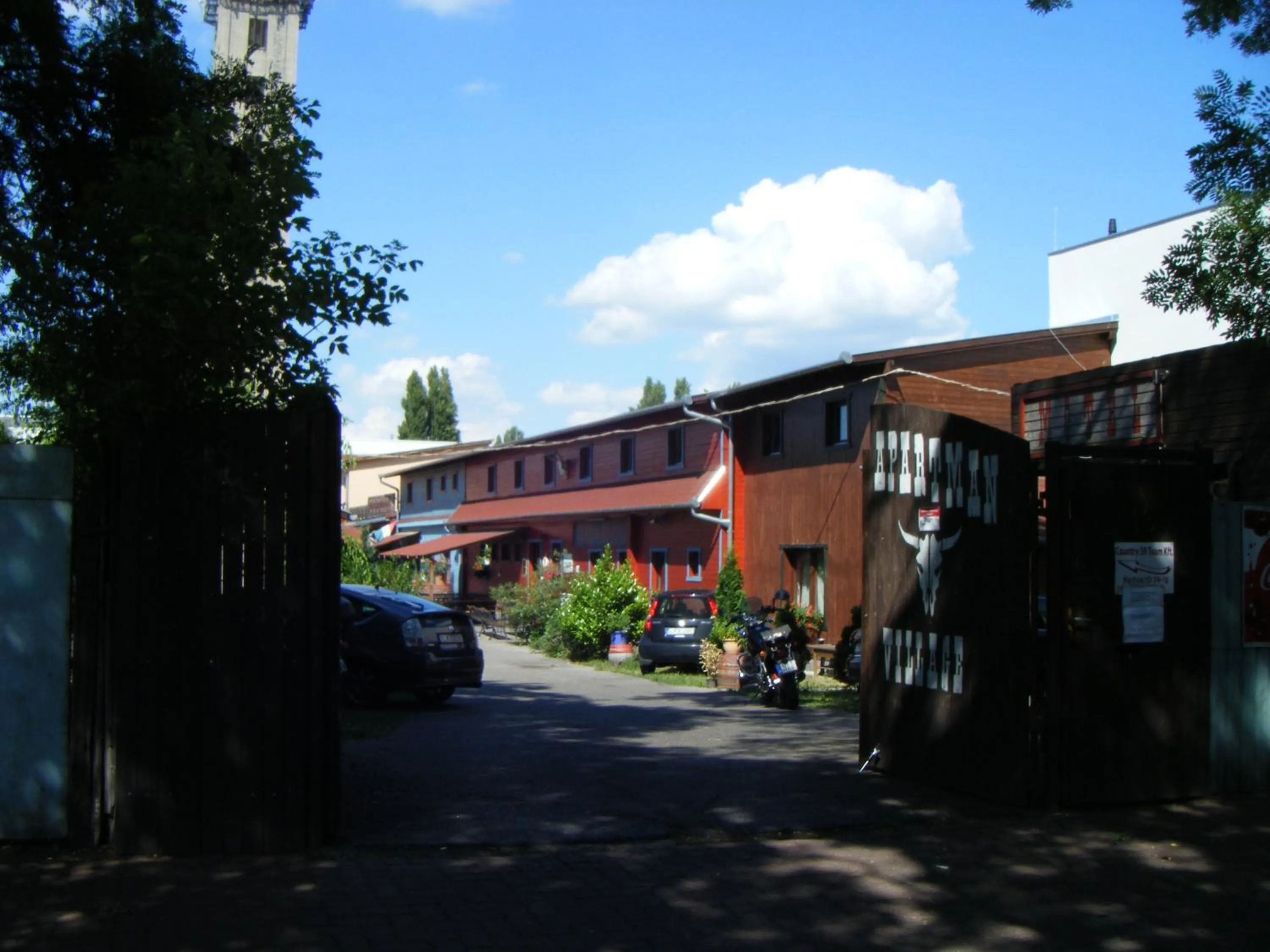 Facade/entrance in Williams Village Bowling & Country Club