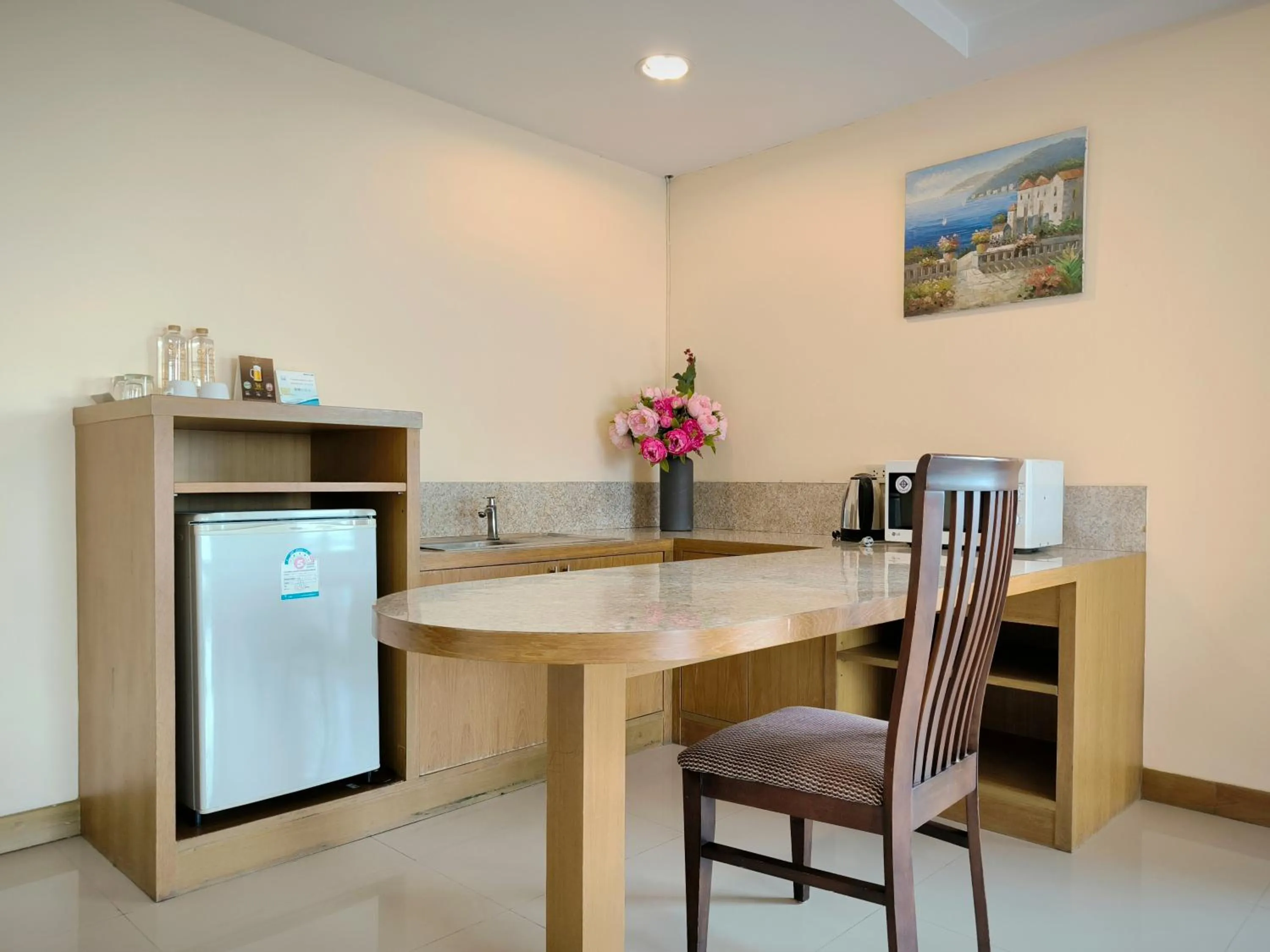 Dining area in Metro Point Bangkok