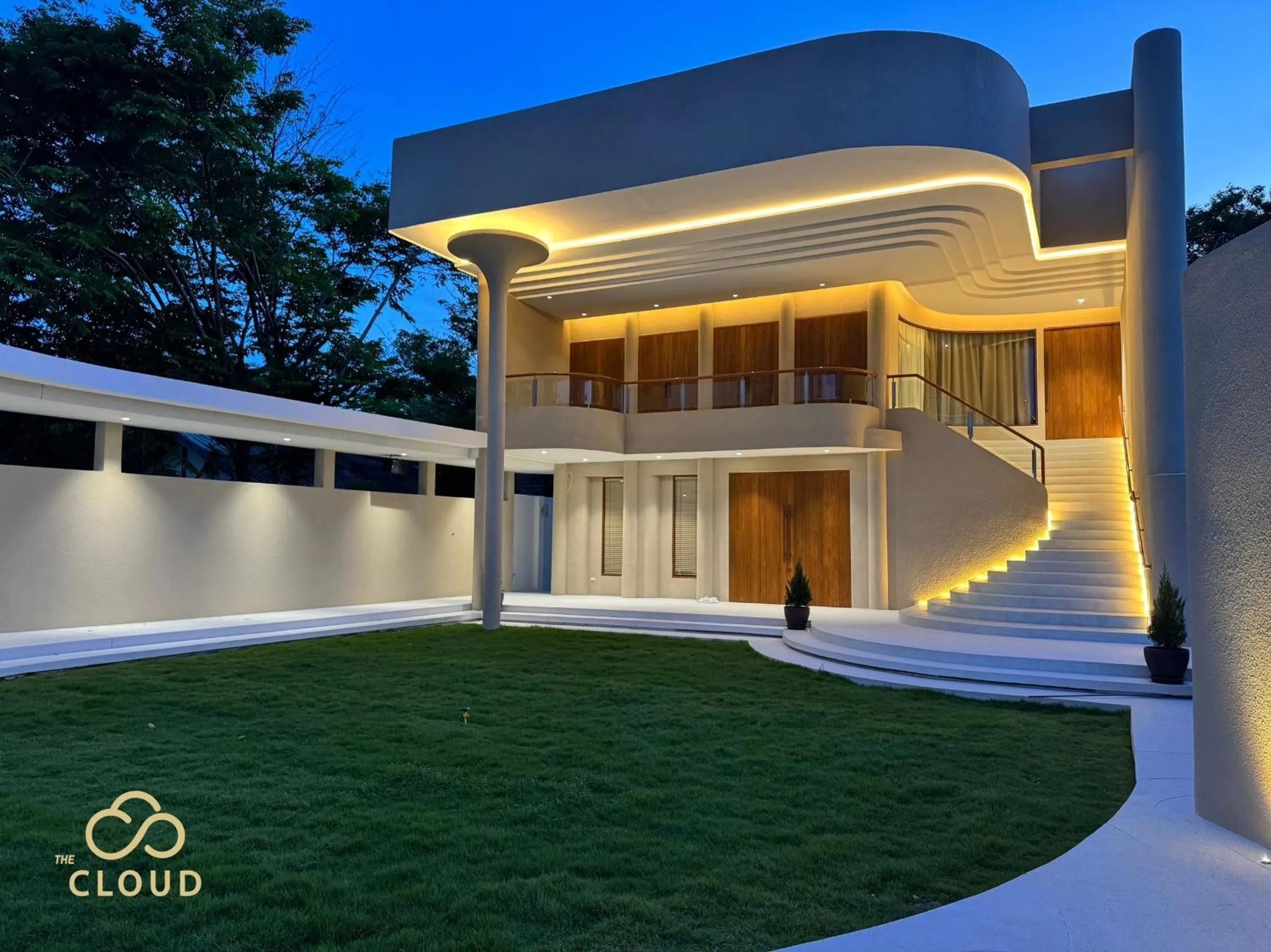 Property building in Metro Point Bangkok