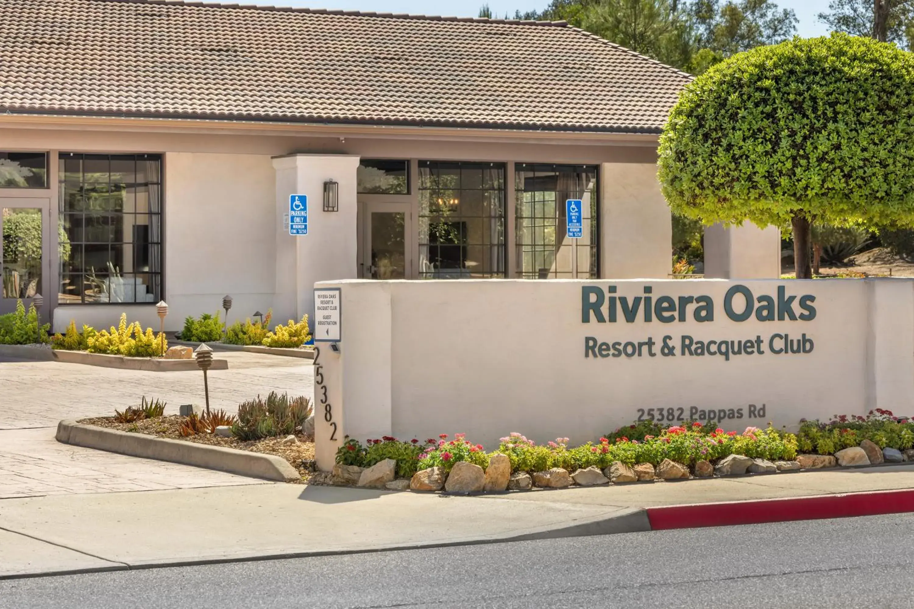 Property building in Riviera Oaks Resort Property building in Riviera Oaks Resort